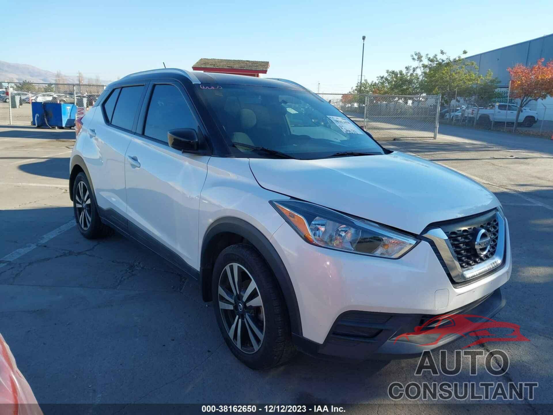 NISSAN KICKS 2019 - 3N1CP5CU0KL532975