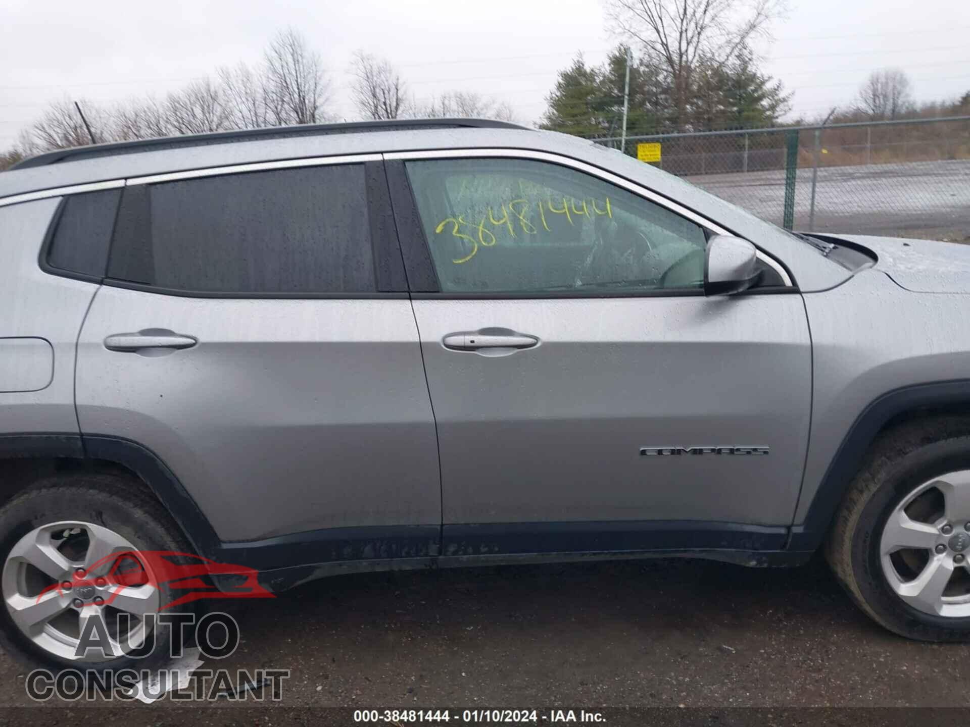 JEEP COMPASS 2018 - 3C4NJDBB1JT349942