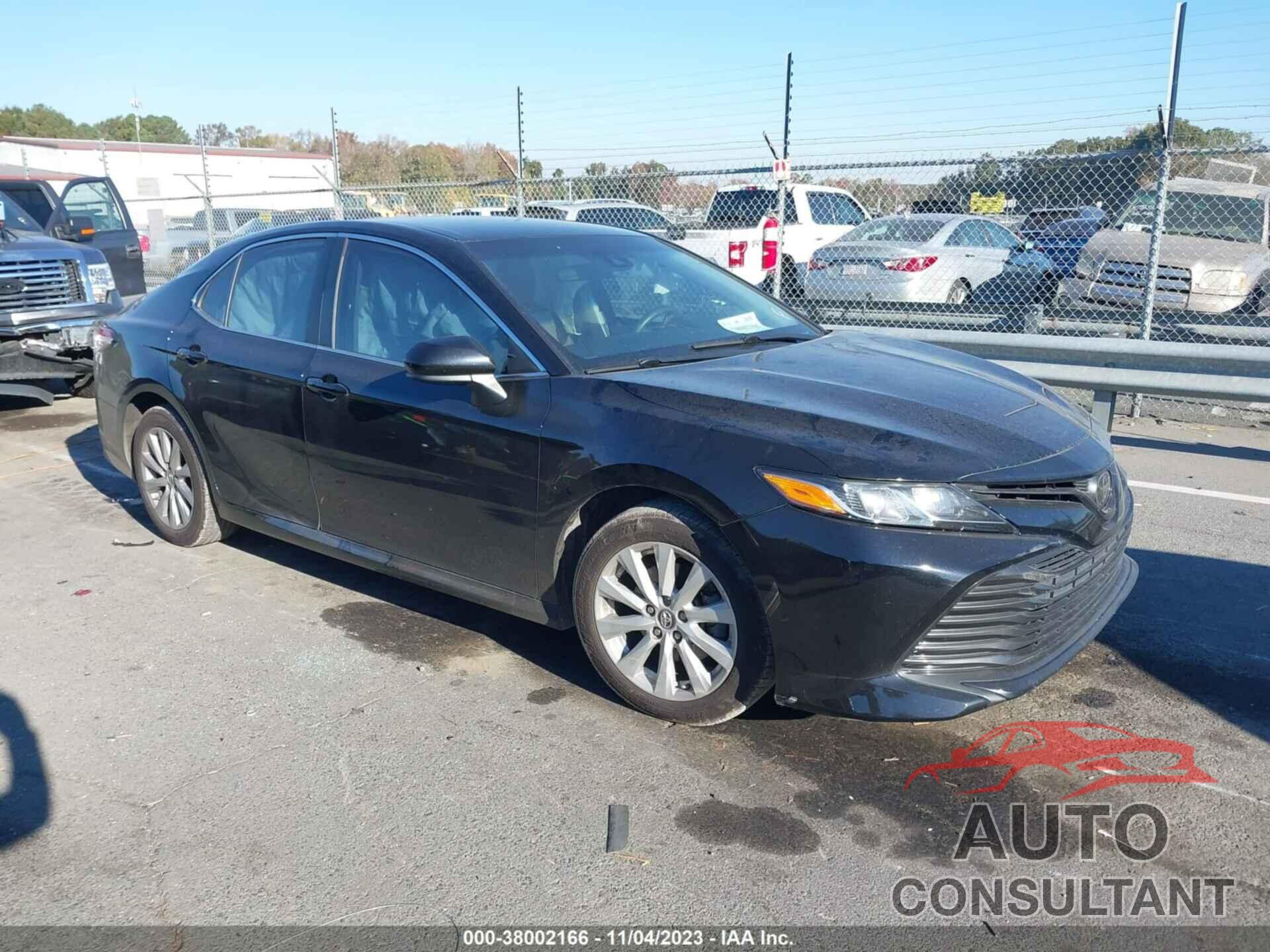 TOYOTA CAMRY 2019 - 4T1B11HK3KU213260