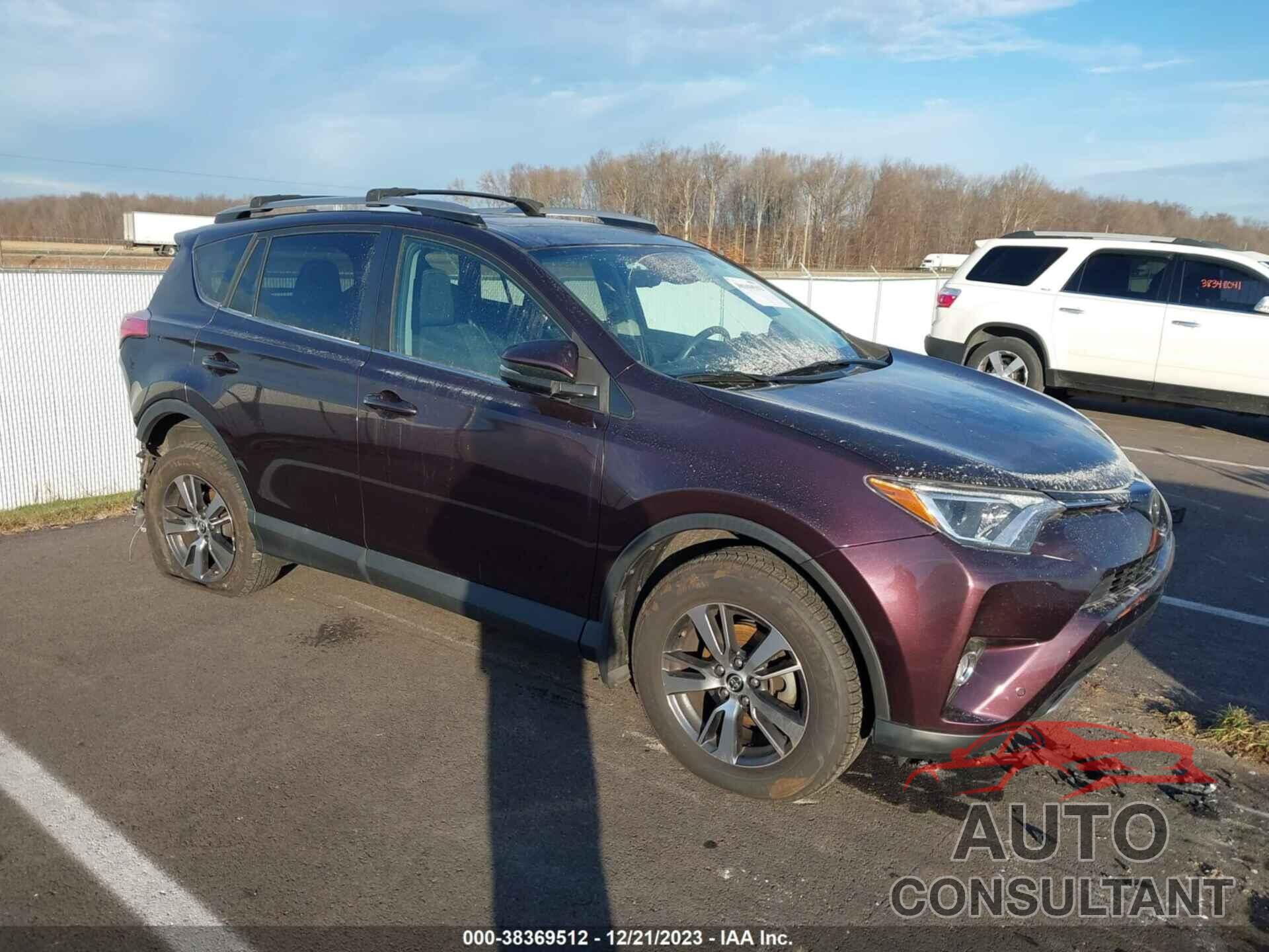 TOYOTA RAV4 2017 - 2T3RFREV8HW565716