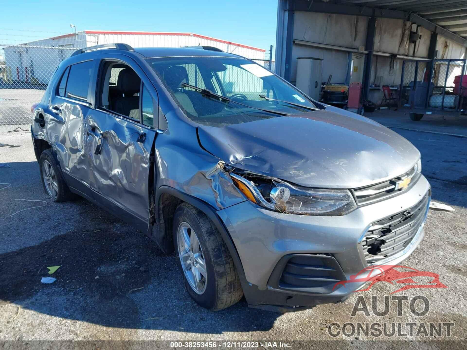 CHEVROLET TRAX 2020 - 3GNCJLSB1LL336815