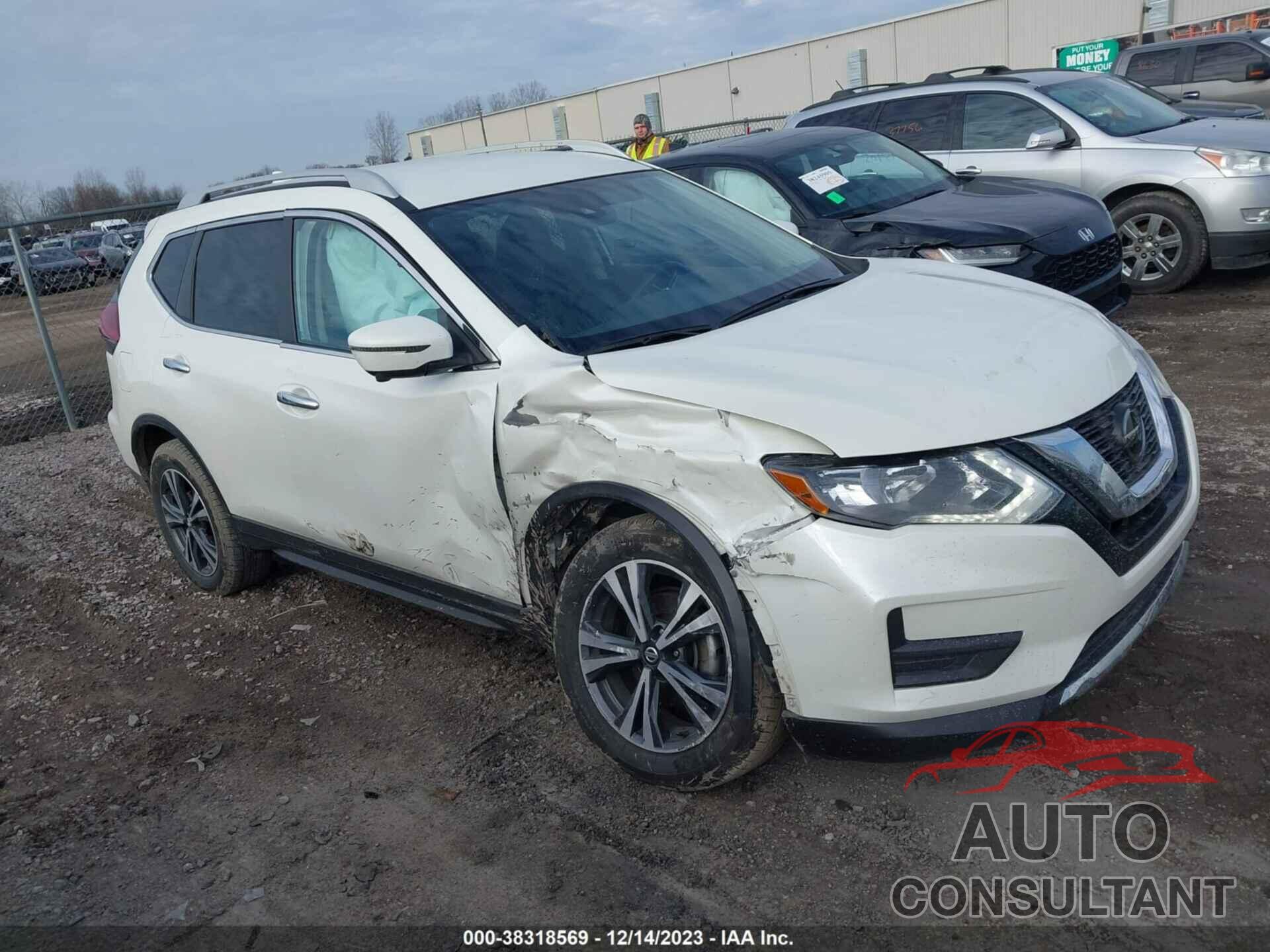 NISSAN ROGUE 2019 - 5N1AT2MV6KC752733