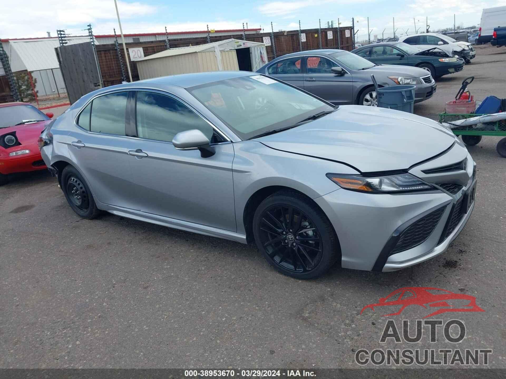 TOYOTA CAMRY 2023 - 4T1K61AK8PU172451