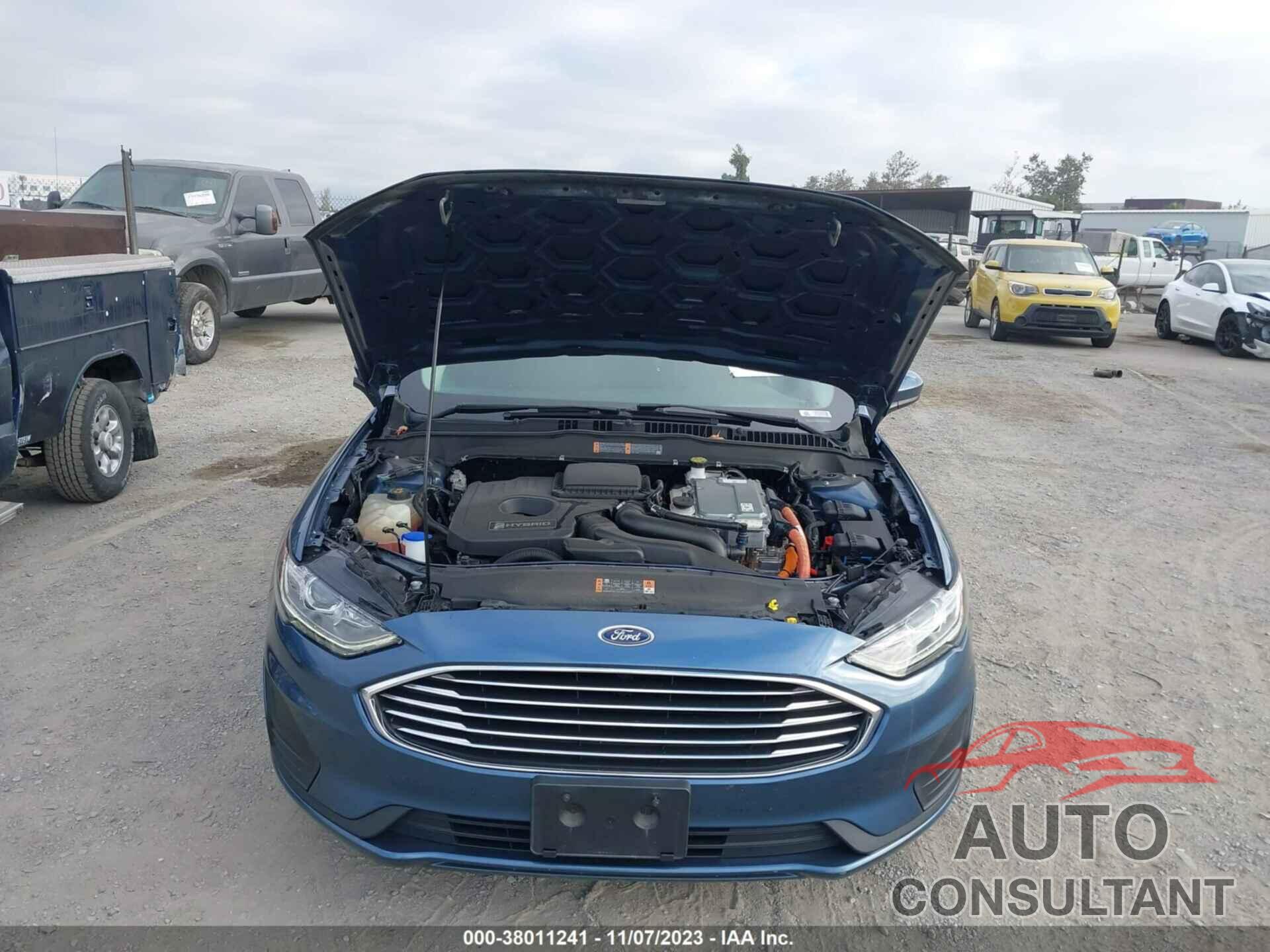 FORD FUSION HYBRID 2019 - 3FA6P0LU2KR175329