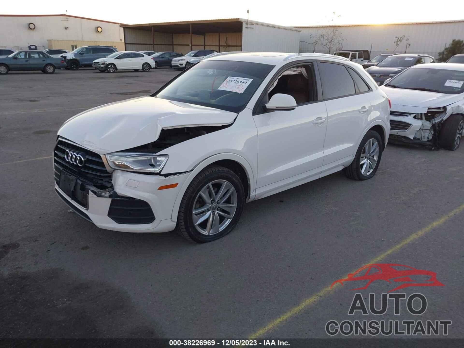 AUDI Q3 2017 - WA1ECCFS3HR002687