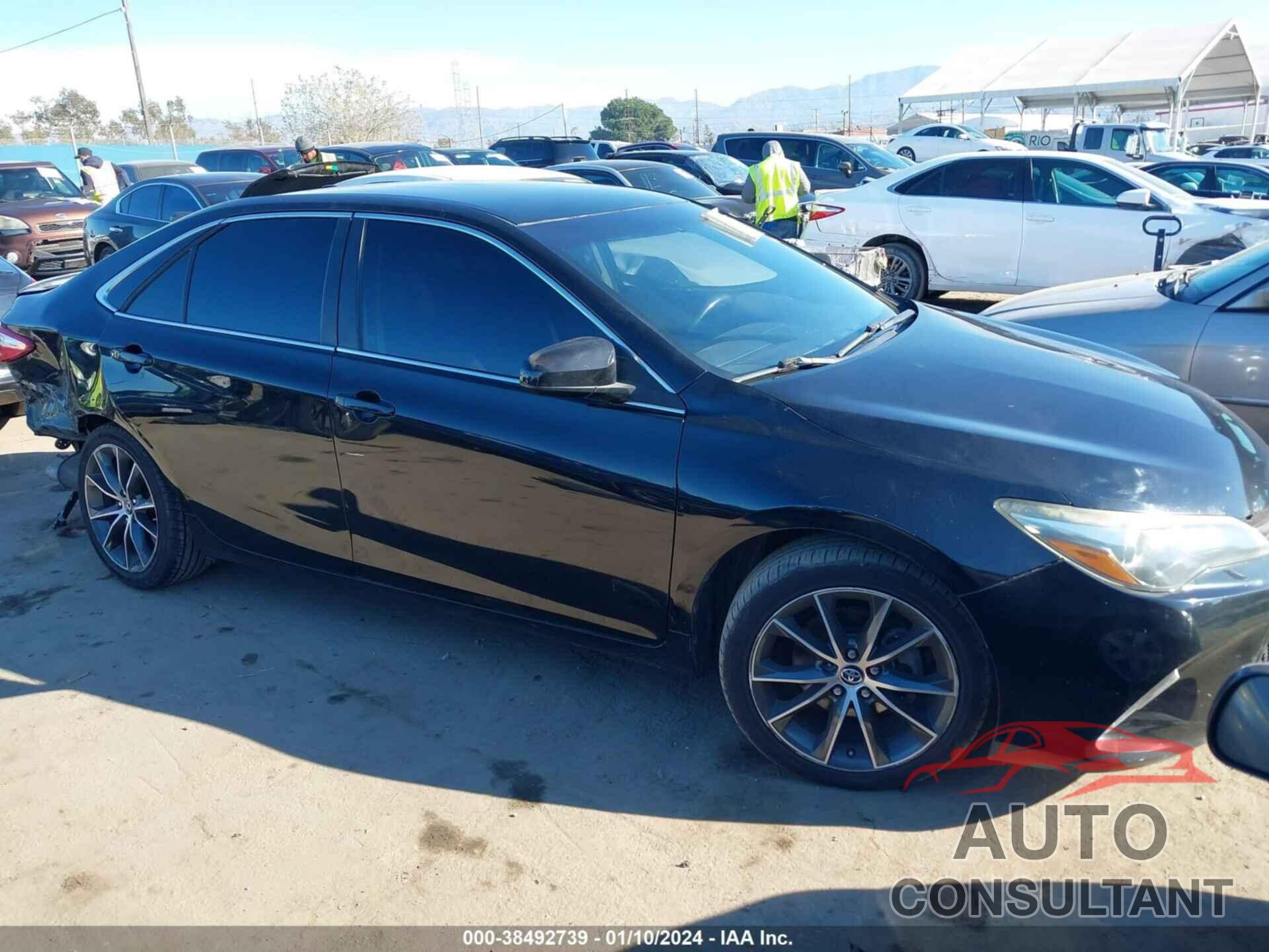 TOYOTA CAMRY 2016 - 4T1BF1FK2GU129751