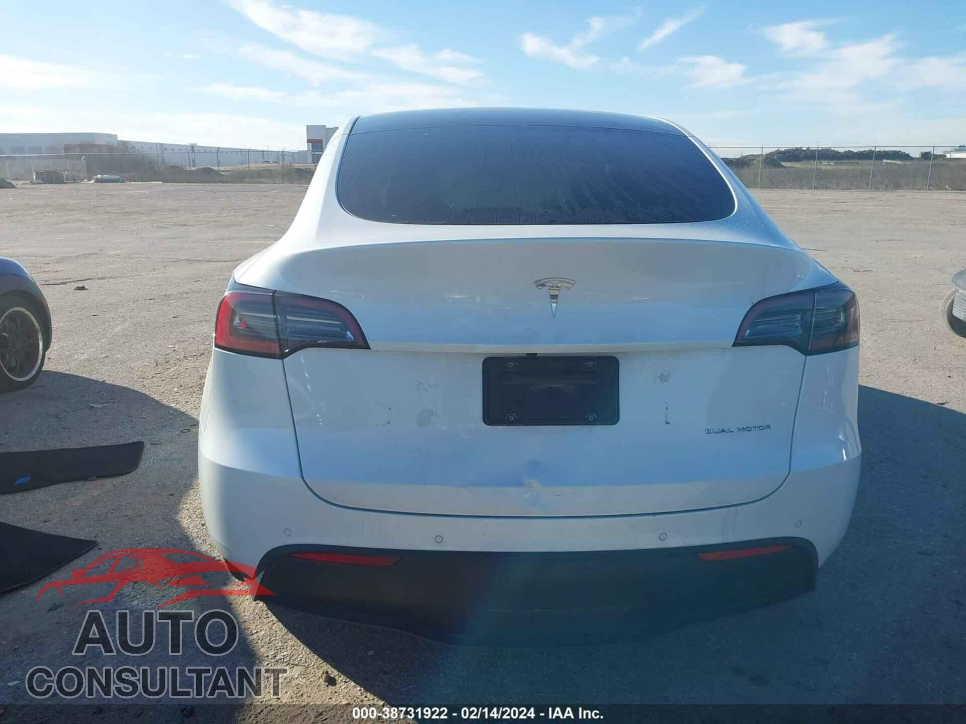 TESLA MODEL Y 2022 - 7SAYGDEE7NF439606