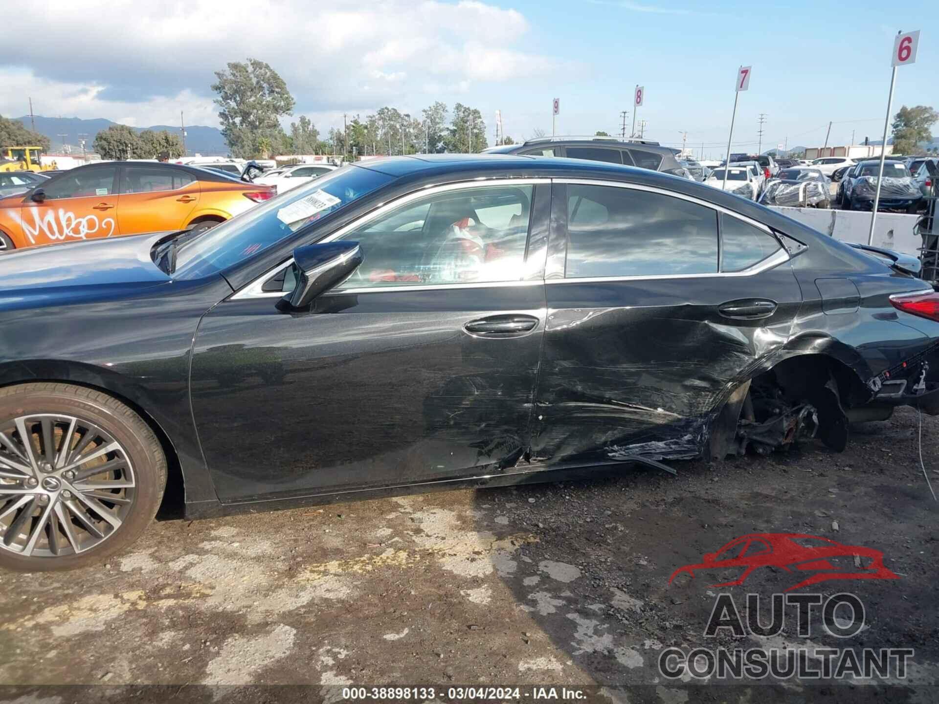 LEXUS ES 2023 - 58ADA1C13PU027855