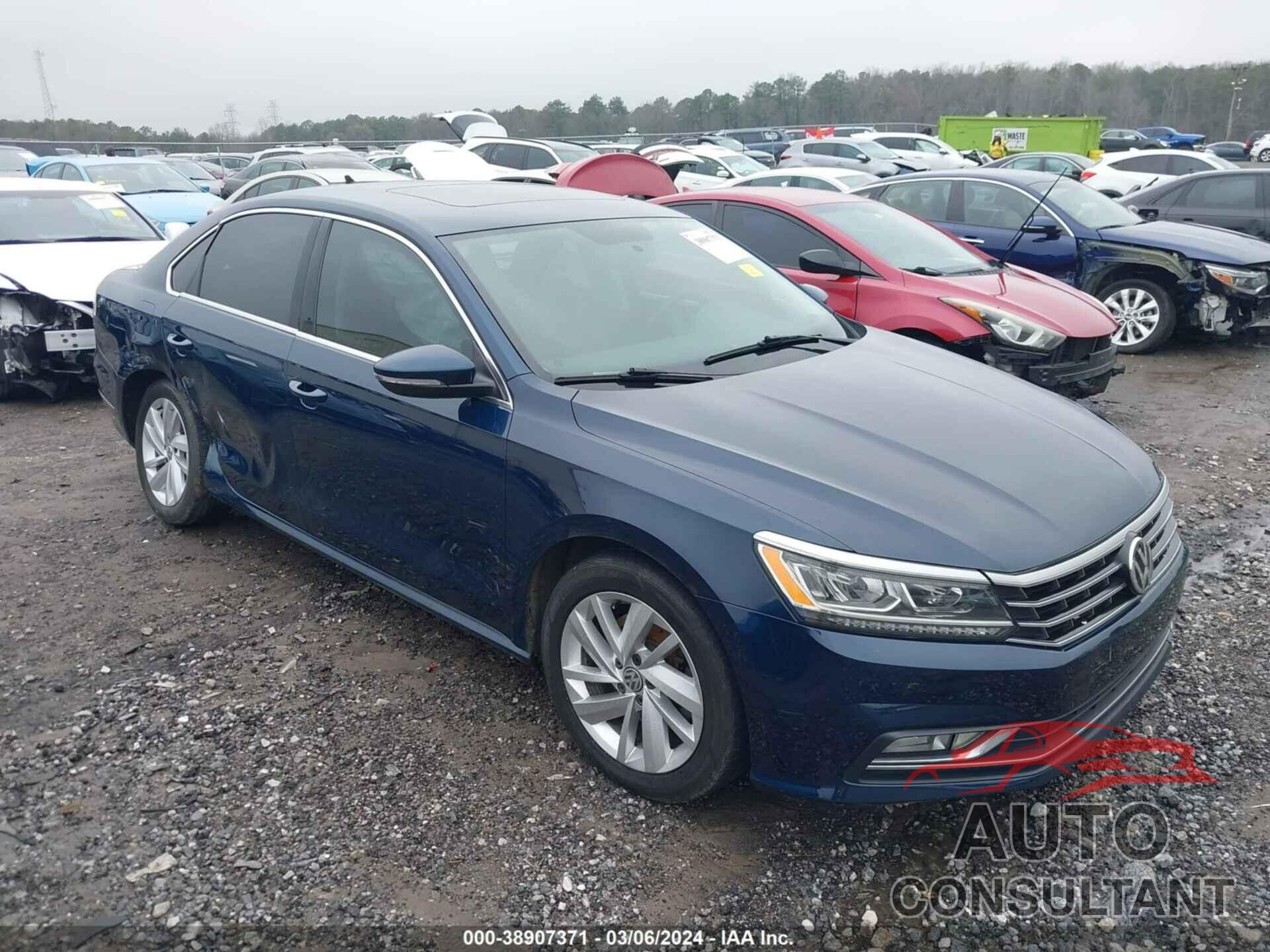 VOLKSWAGEN PASSAT 2018 - 1VWBA7A34JC033541