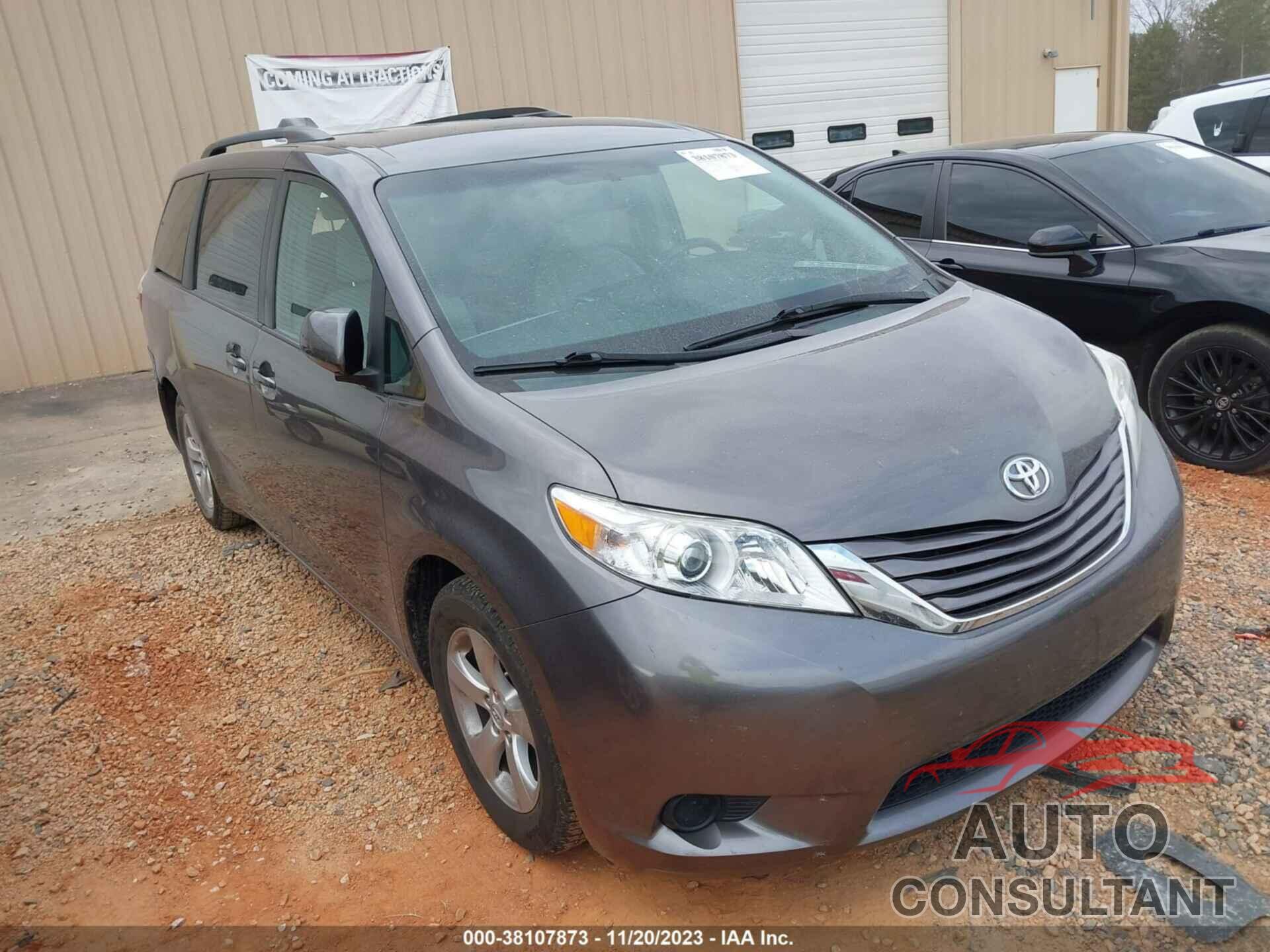 TOYOTA SIENNA 2016 - 5TDKK3DC6GS721794