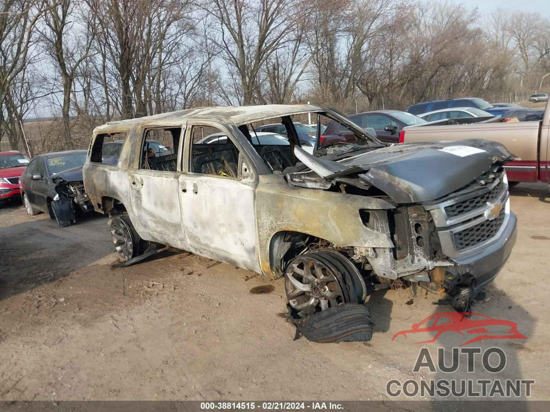 CHEVROLET SUBURBAN 2018 - 1GNSKHKC1JR331585