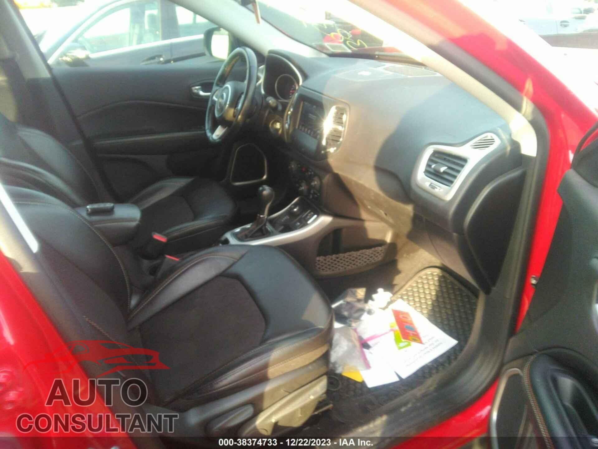 JEEP COMPASS 2020 - 3C4NJDBB2LT161143