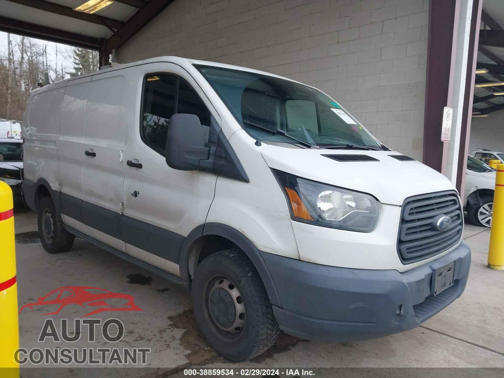 FORD TRANSIT-250 2017 - 1FTYR1ZG9HKA52032