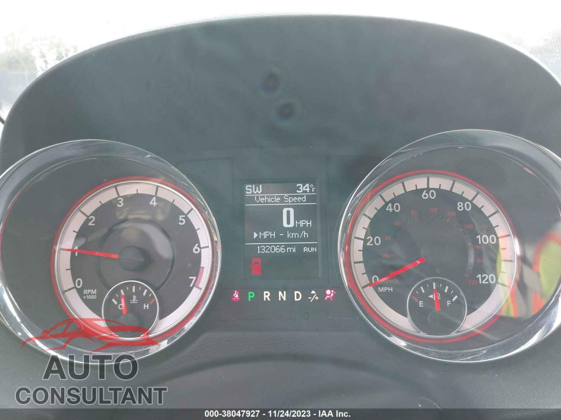 DODGE GRAND CARAVAN 2016 - 2C4RDGEG0GR352568
