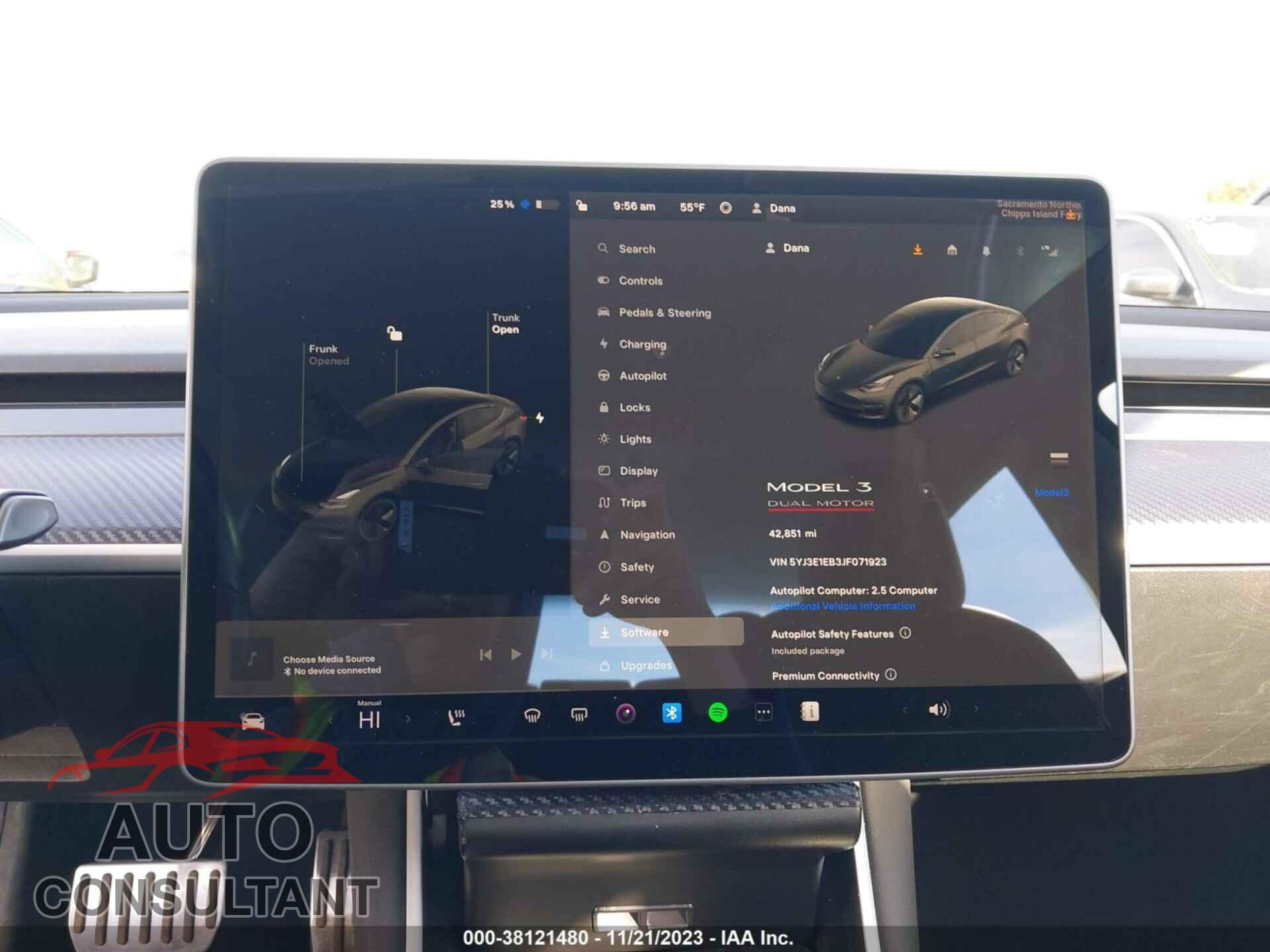 TESLA MODEL 3 2018 - 5YJ3E1EB3JF071923