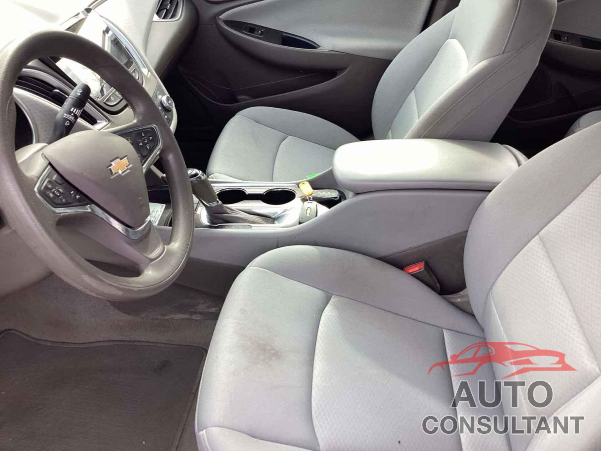 CHEVROLET MALIBU 2020 - 1G1ZC5ST1LF084536