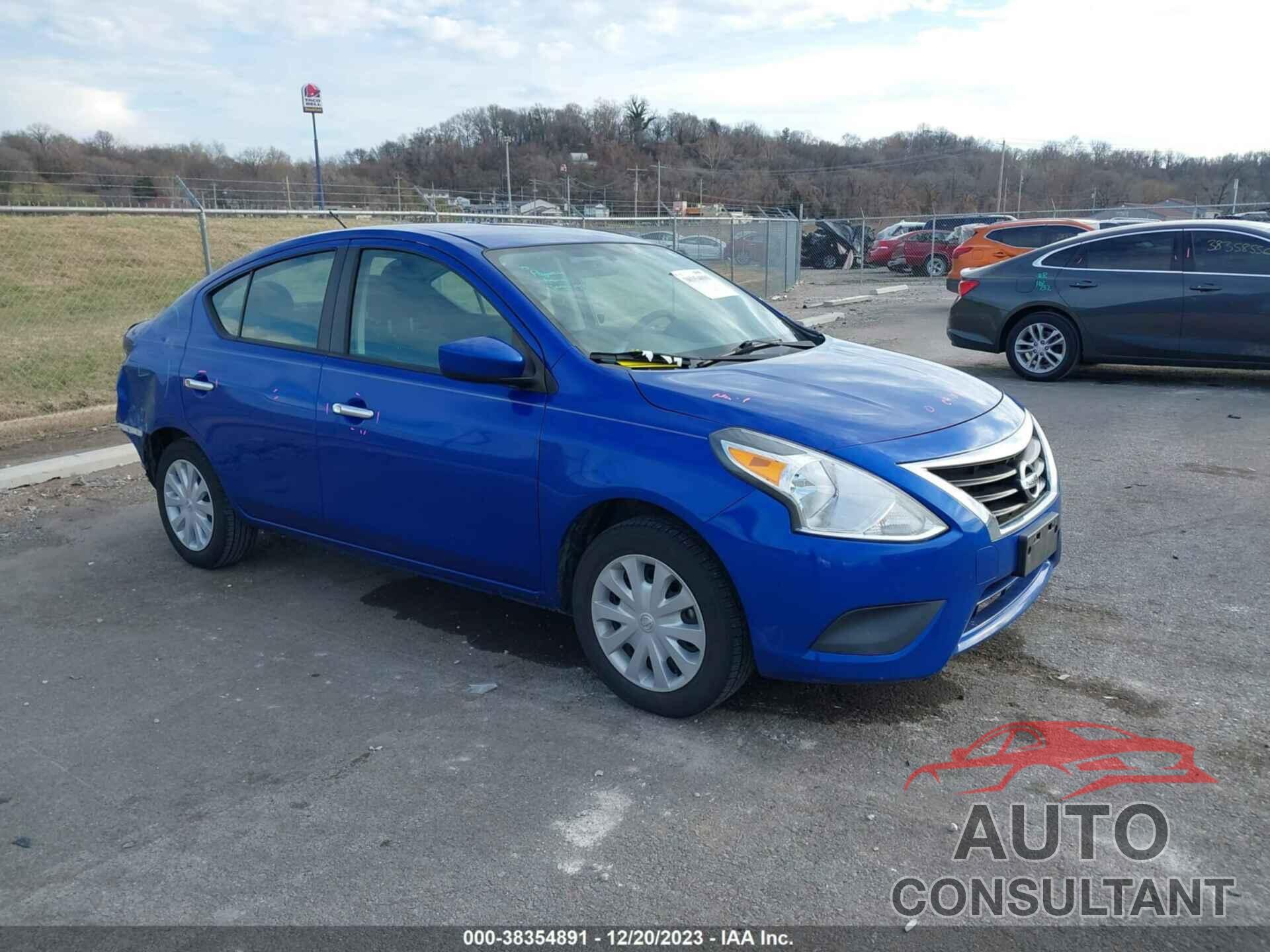 NISSAN VERSA 2017 - 3N1CN7AP1HL822147