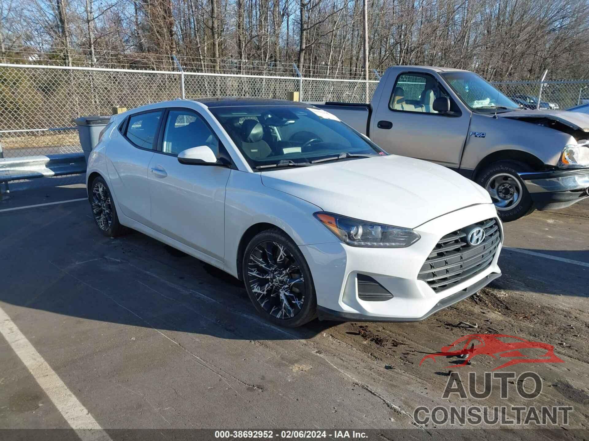 HYUNDAI VELOSTER 2019 - KMHTG6AFXKU007690