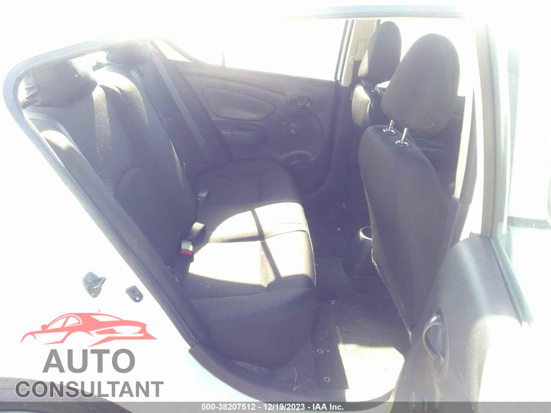 NISSAN VERSA 2019 - 3N1CN7AP3KL813022