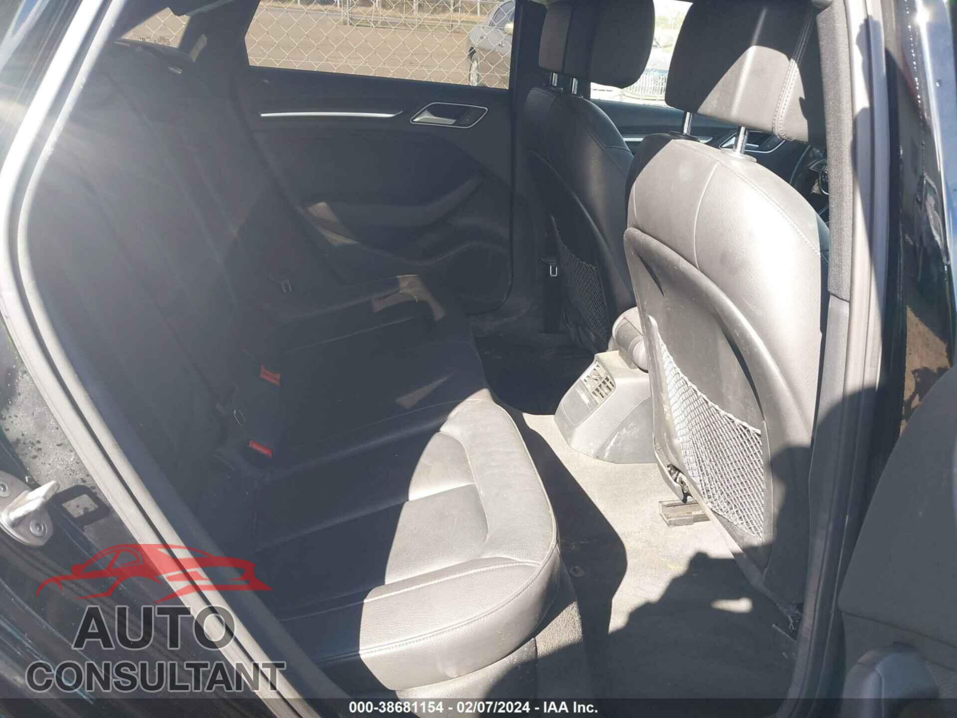 AUDI A3 2017 - WAUGUGFF6H1069320