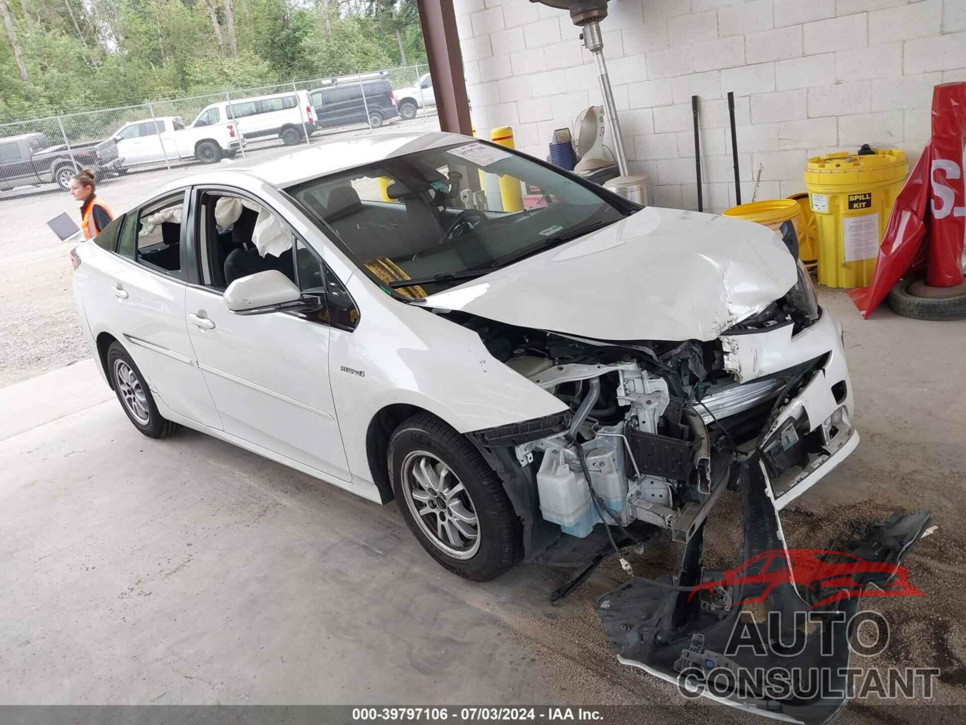 TOYOTA PRIUS 2019 - JTDL9RFU2K3004490