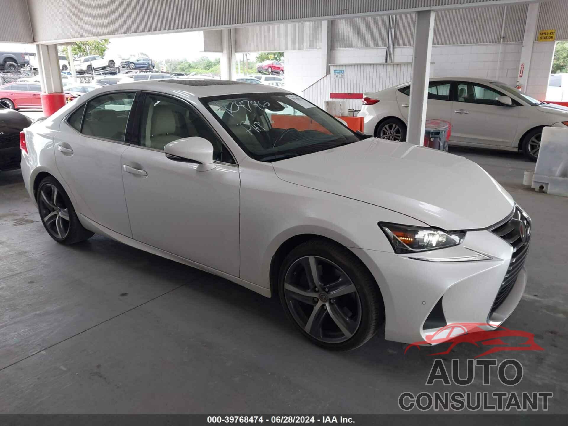 LEXUS IS 300 2020 - JTHDA1D20L5107491