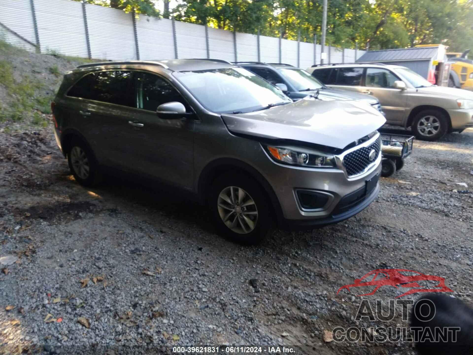 KIA SORENTO 2016 - 5XYPGDA37GG165400