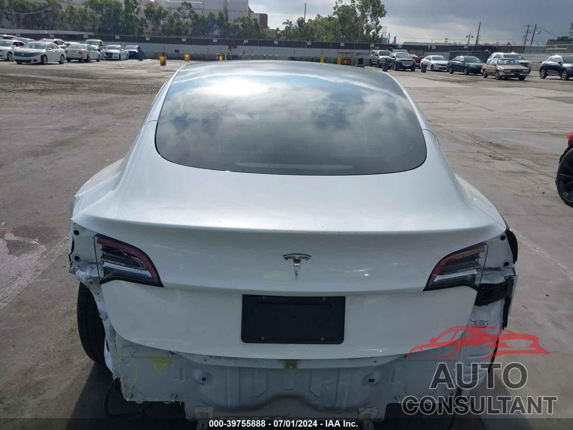 TESLA MODEL 3 2021 - 5YJ3E1EA4MF065771