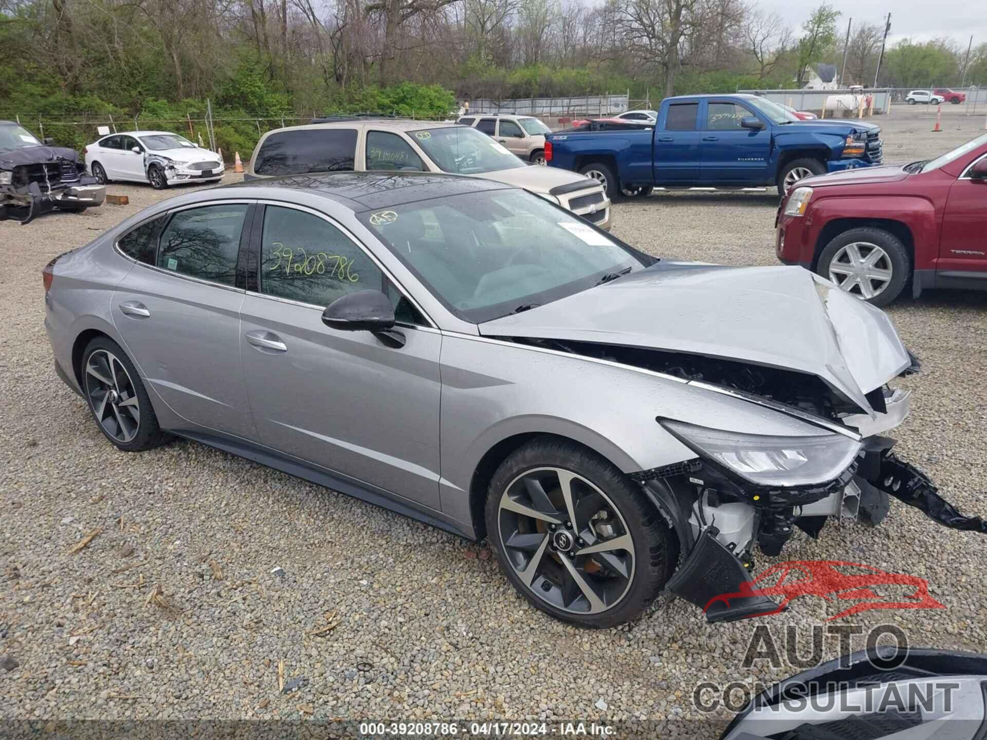 HYUNDAI SONATA 2023 - KMHL44J29PA284950