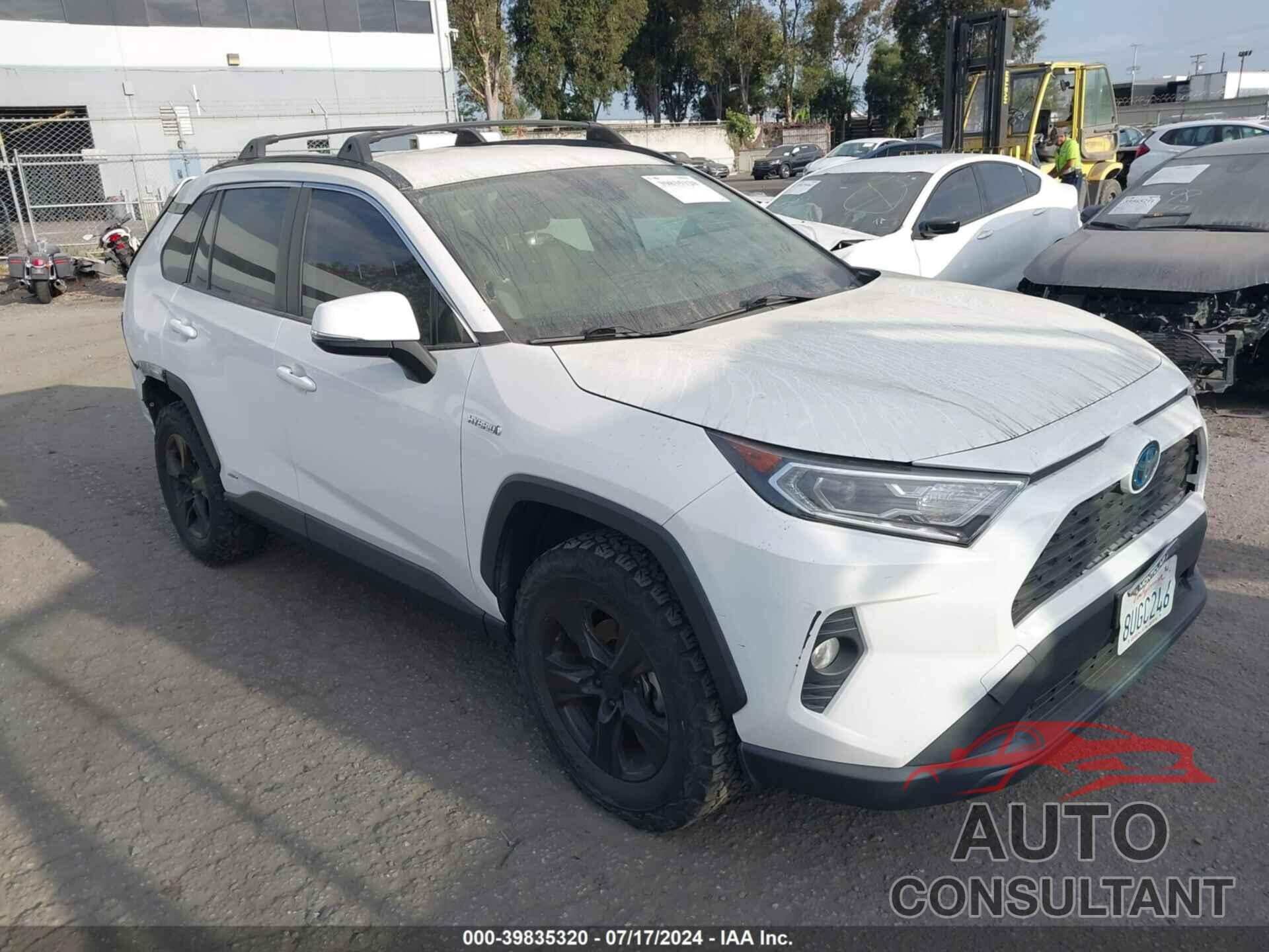 TOYOTA RAV4 HYBRID 2021 - JTMR6RFV6MD017185