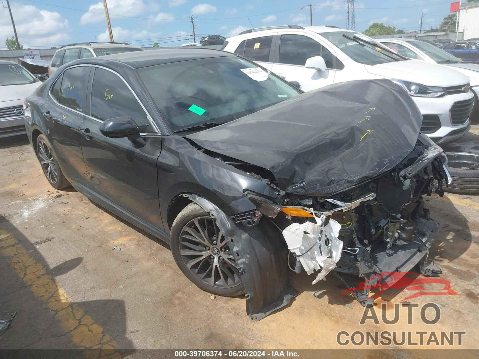 TOYOTA CAMRY 2019 - 4T1B11HK1KU828048