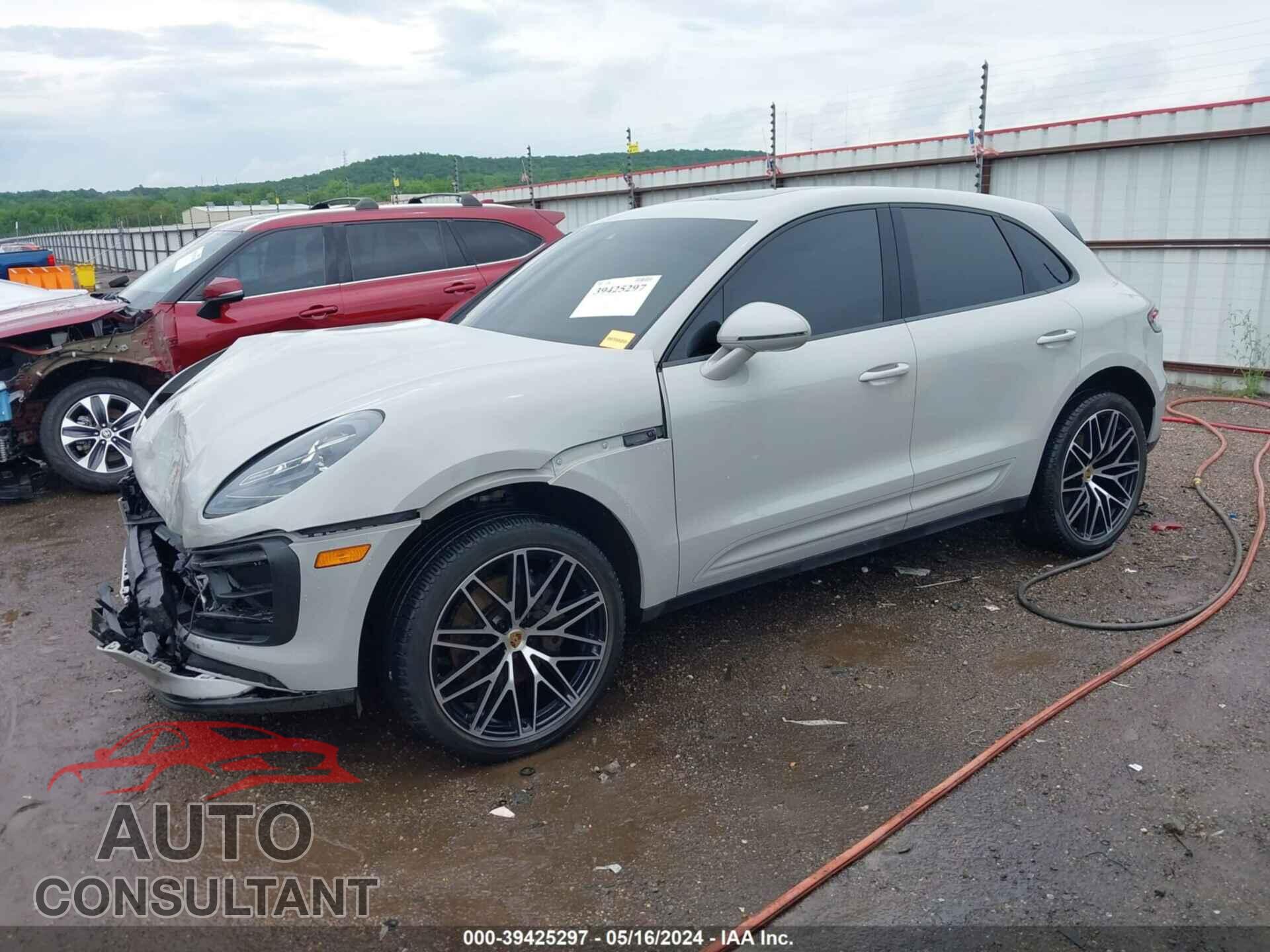 PORSCHE MACAN 2022 - WP1AA2A59NLB04854