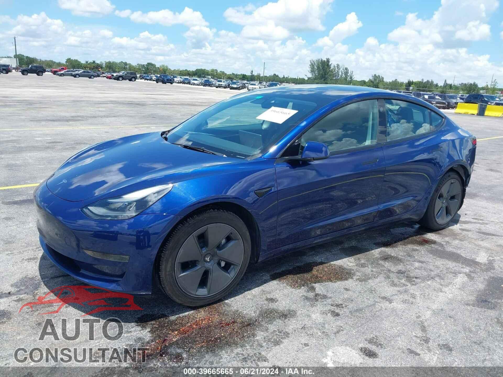 TESLA MODEL 3 2023 - 5YJ3E1EA2PF448239