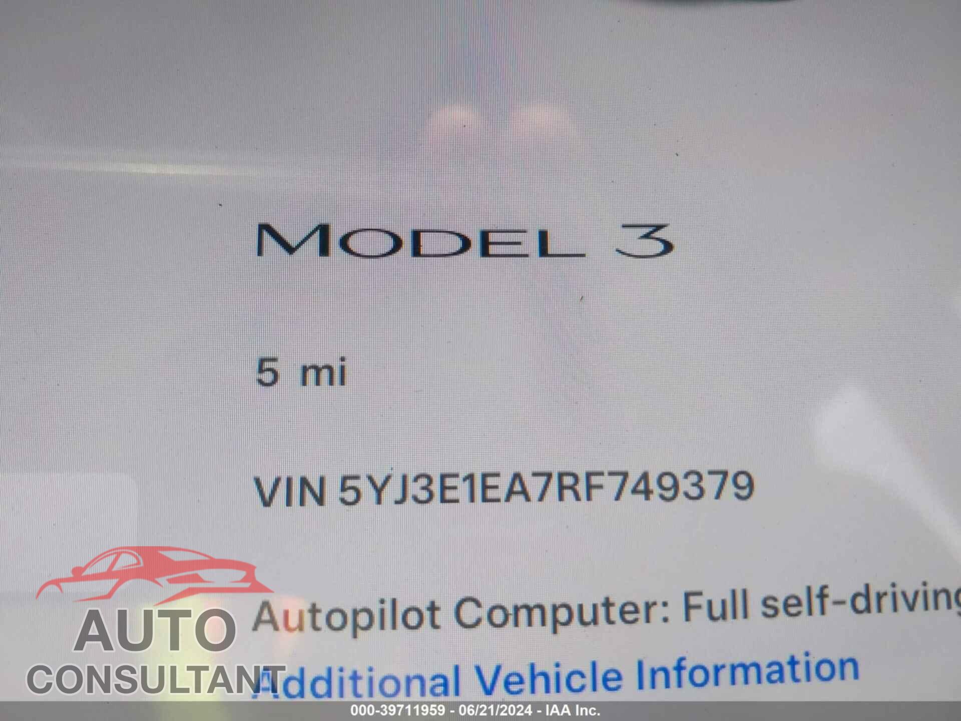TESLA MODEL 3 2024 - 5YJ3E1EA7RF749379