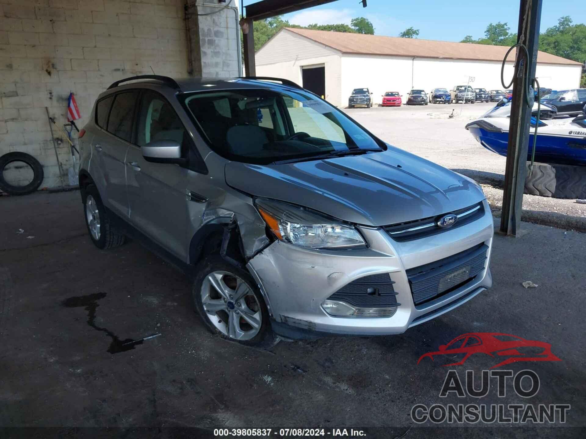 FORD ESCAPE 2016 - 1FMCU9GXXGUC17076