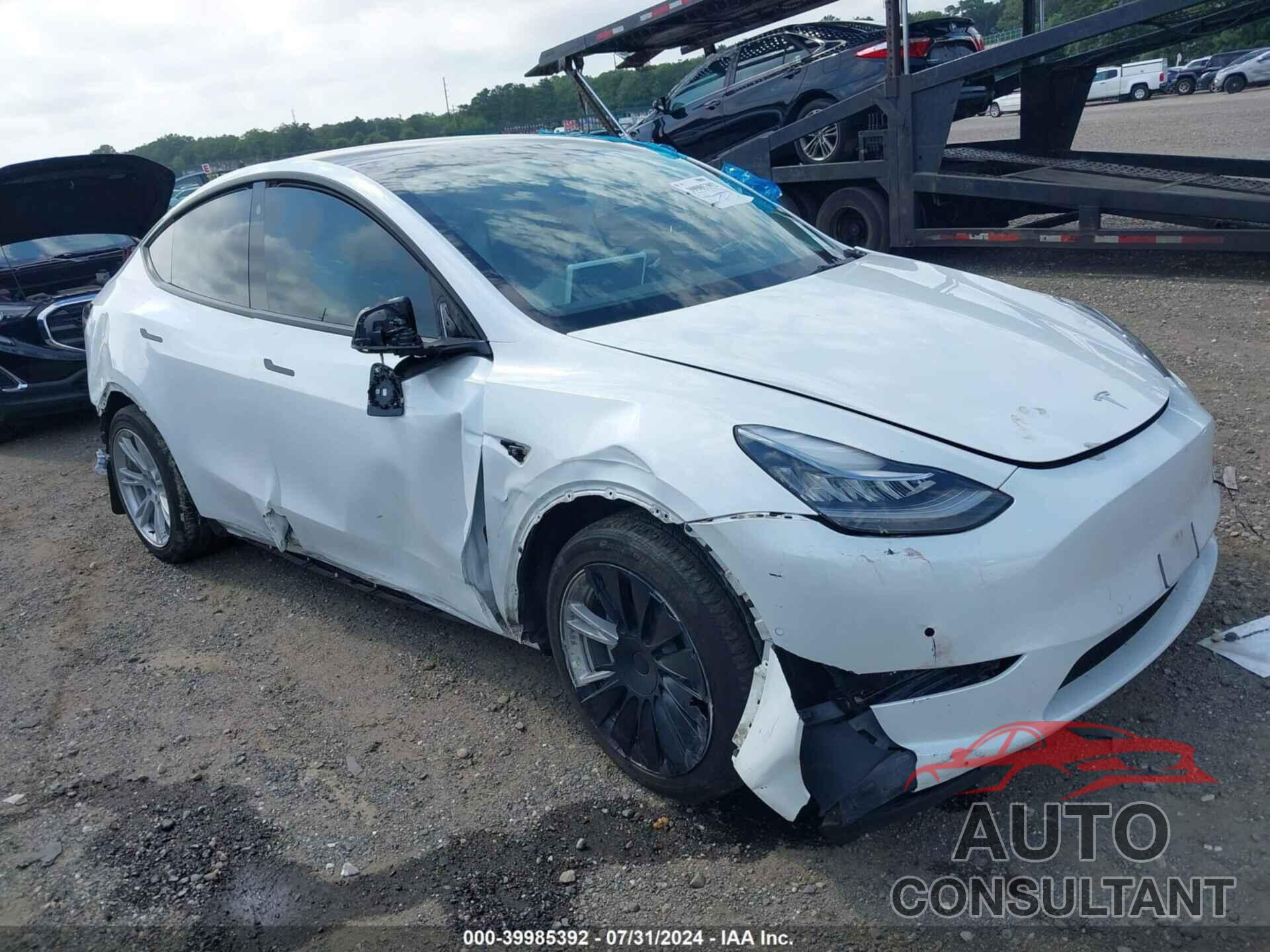 TESLA MODEL Y 2022 - 7SAYGDEE7NF456776