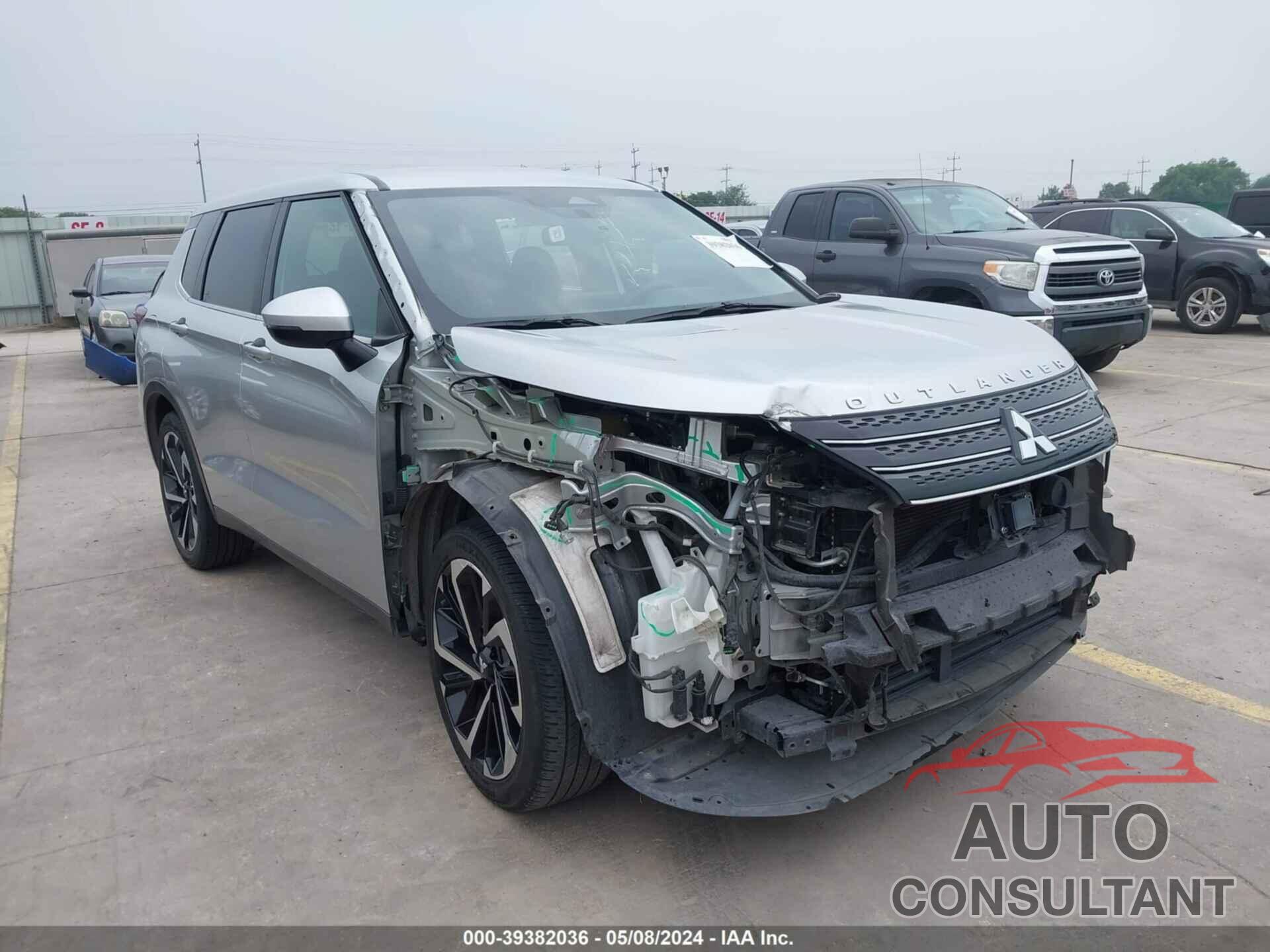 MITSUBISHI OUTLANDER 2022 - JA4J4TA85NZ064191