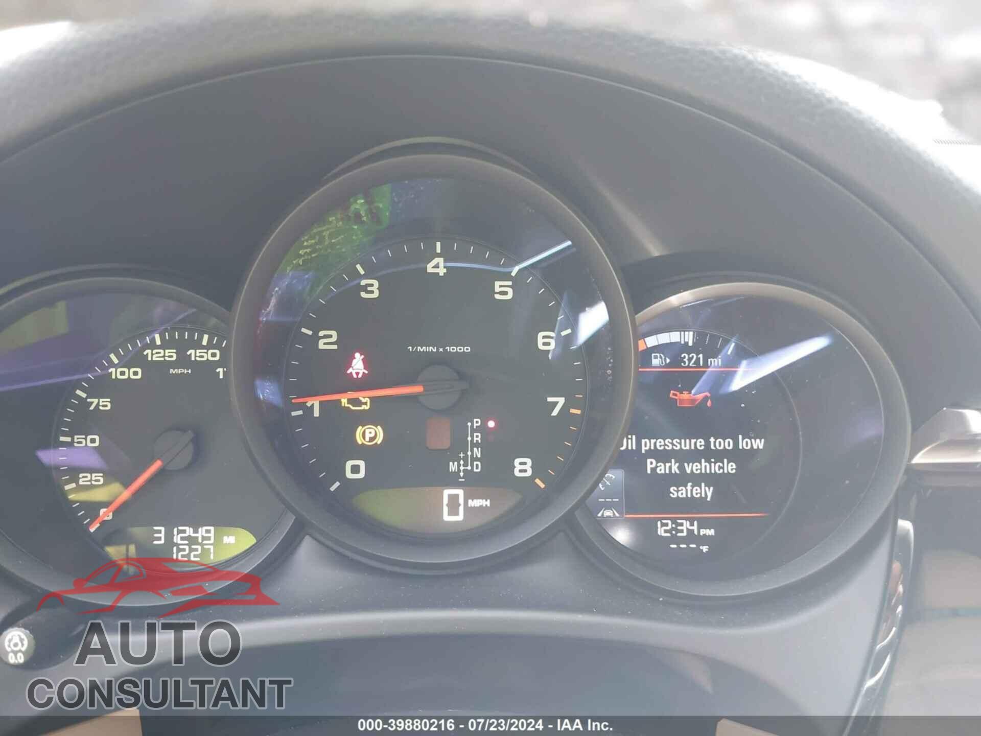 PORSCHE MACAN 2018 - WP1AA2A58JLB18223