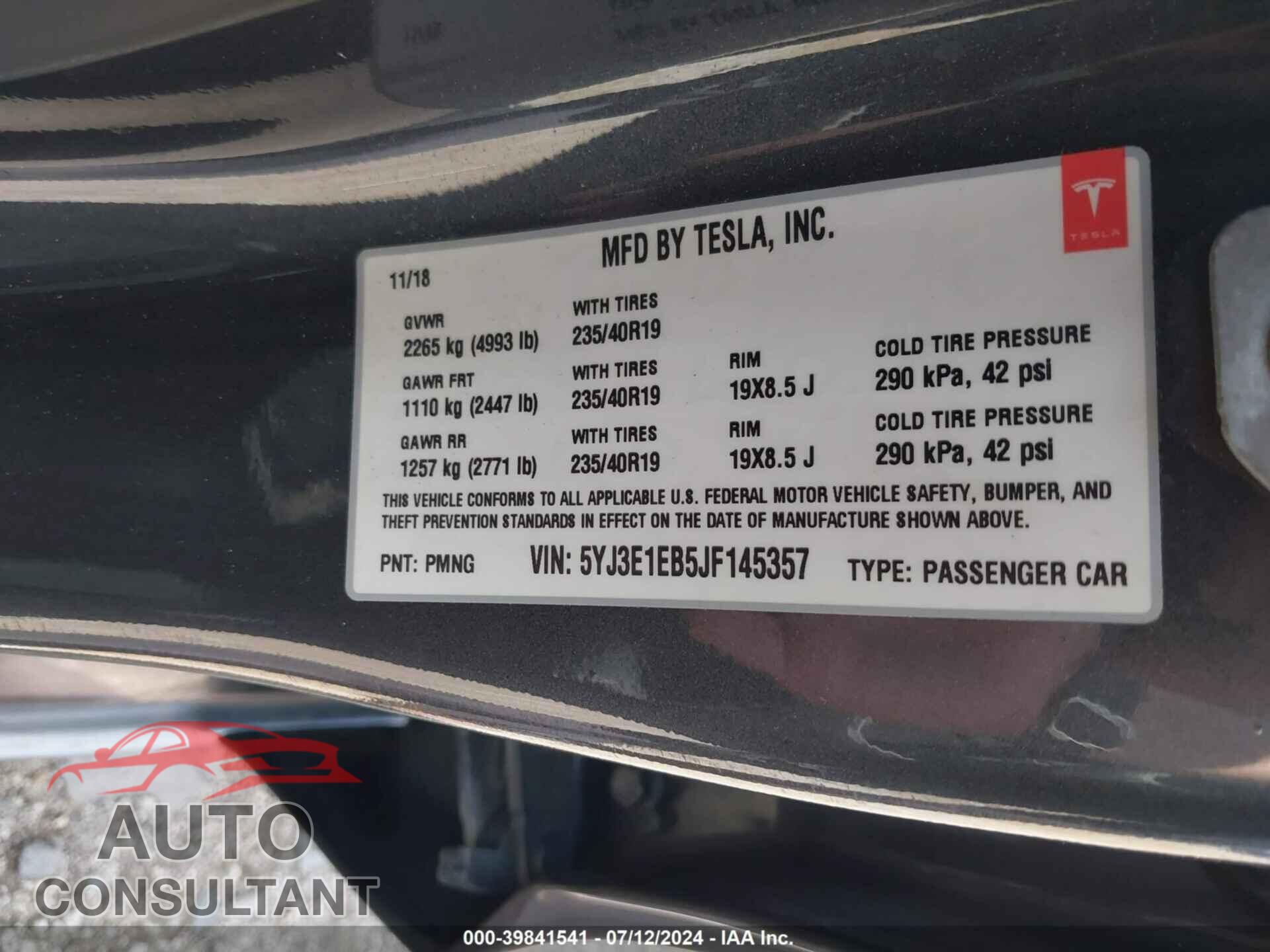 TESLA MODEL 3 2018 - 5YJ3E1EB5JF145357