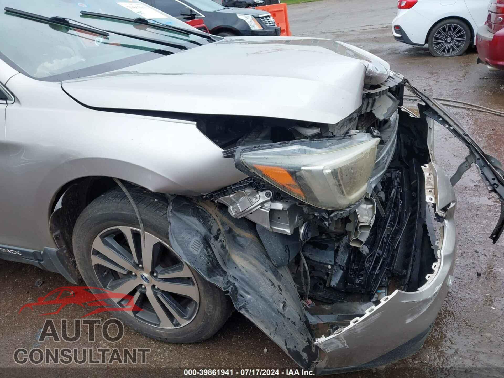 SUBARU OUTBACK 2018 - 4S4BSANC2J3290524