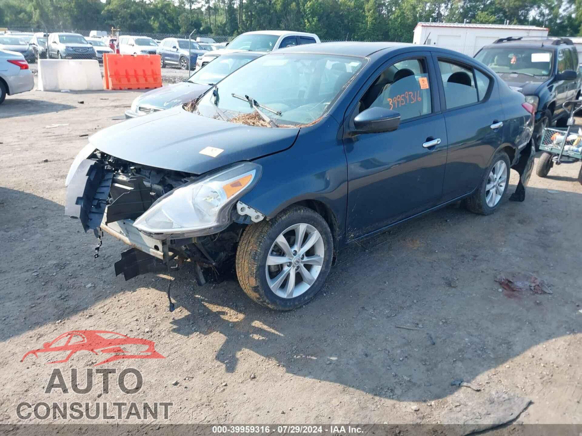 NISSAN VERSA 2016 - 3N1CN7AP1GL832367