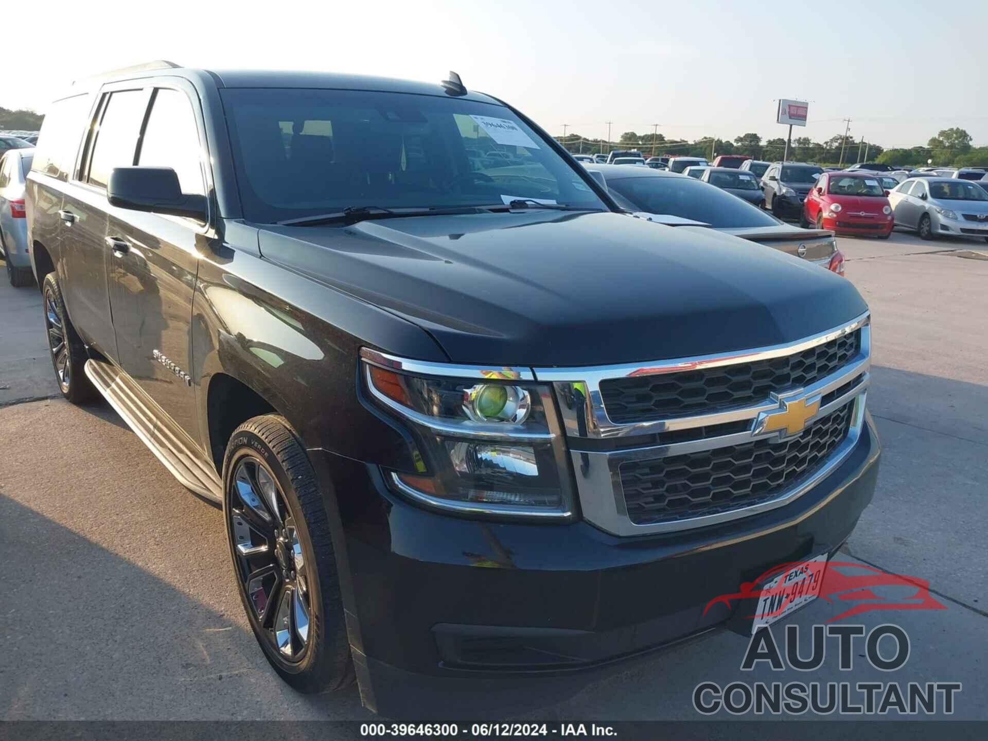 CHEVROLET SUBURBAN 2018 - 1GNSCHKC4JR116540