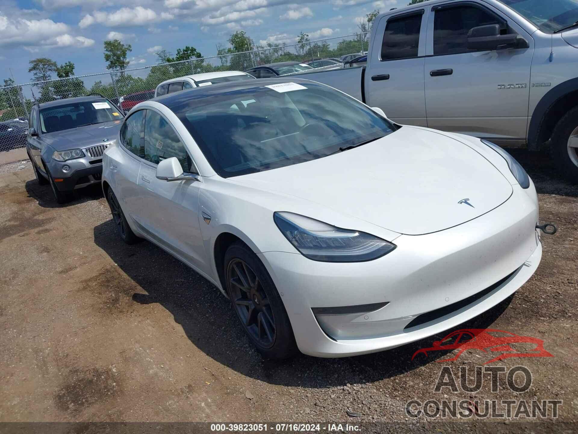 TESLA MODEL 3 2020 - 5YJ3E1EA7LF737143