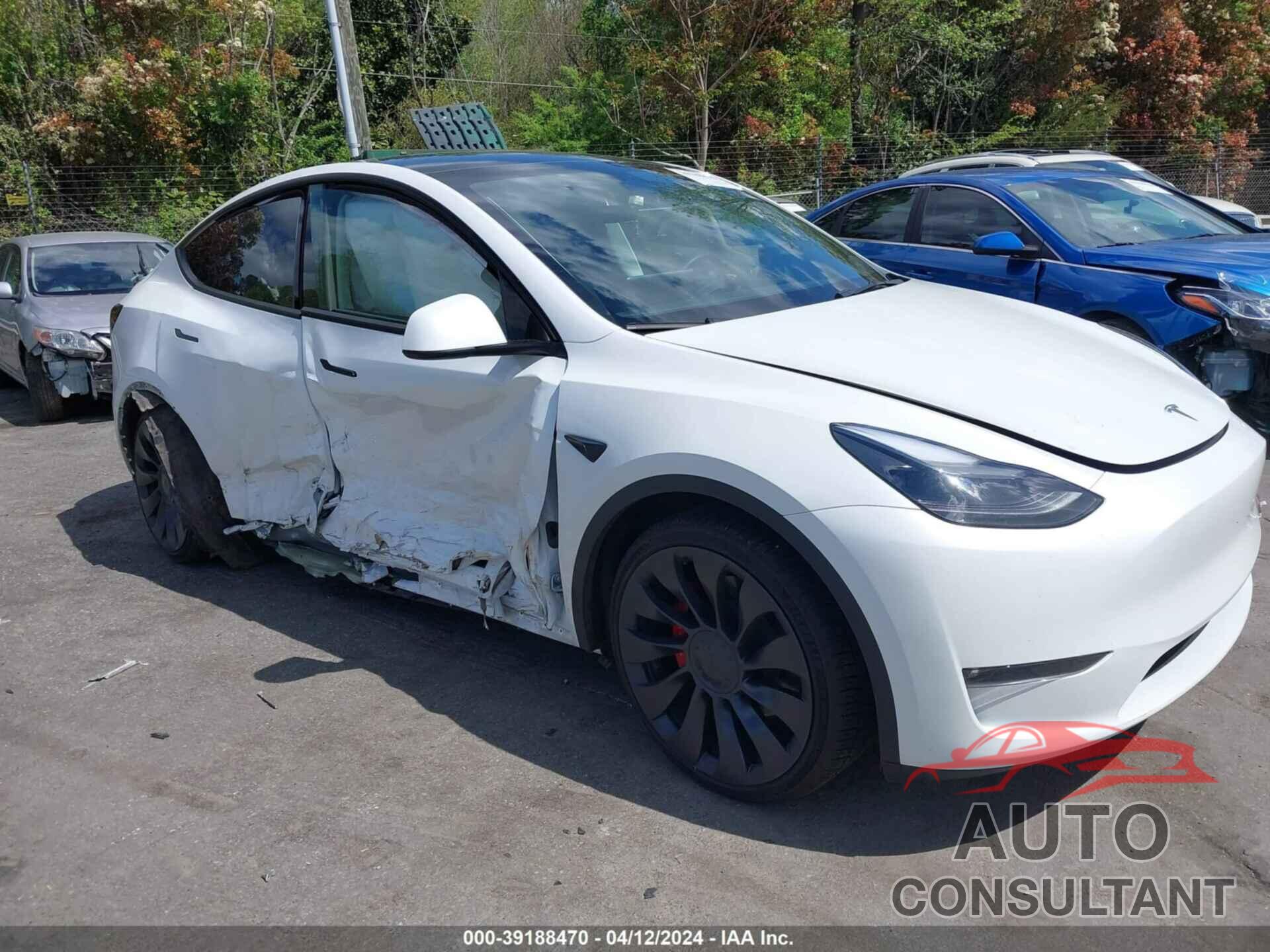 TESLA MODEL Y 2023 - 7SAYGDEF6PF706391