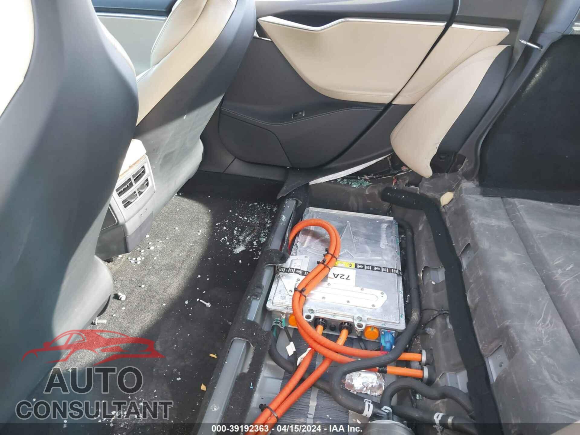 TESLA MODEL S 2017 - 5YJSA1E21HF200274