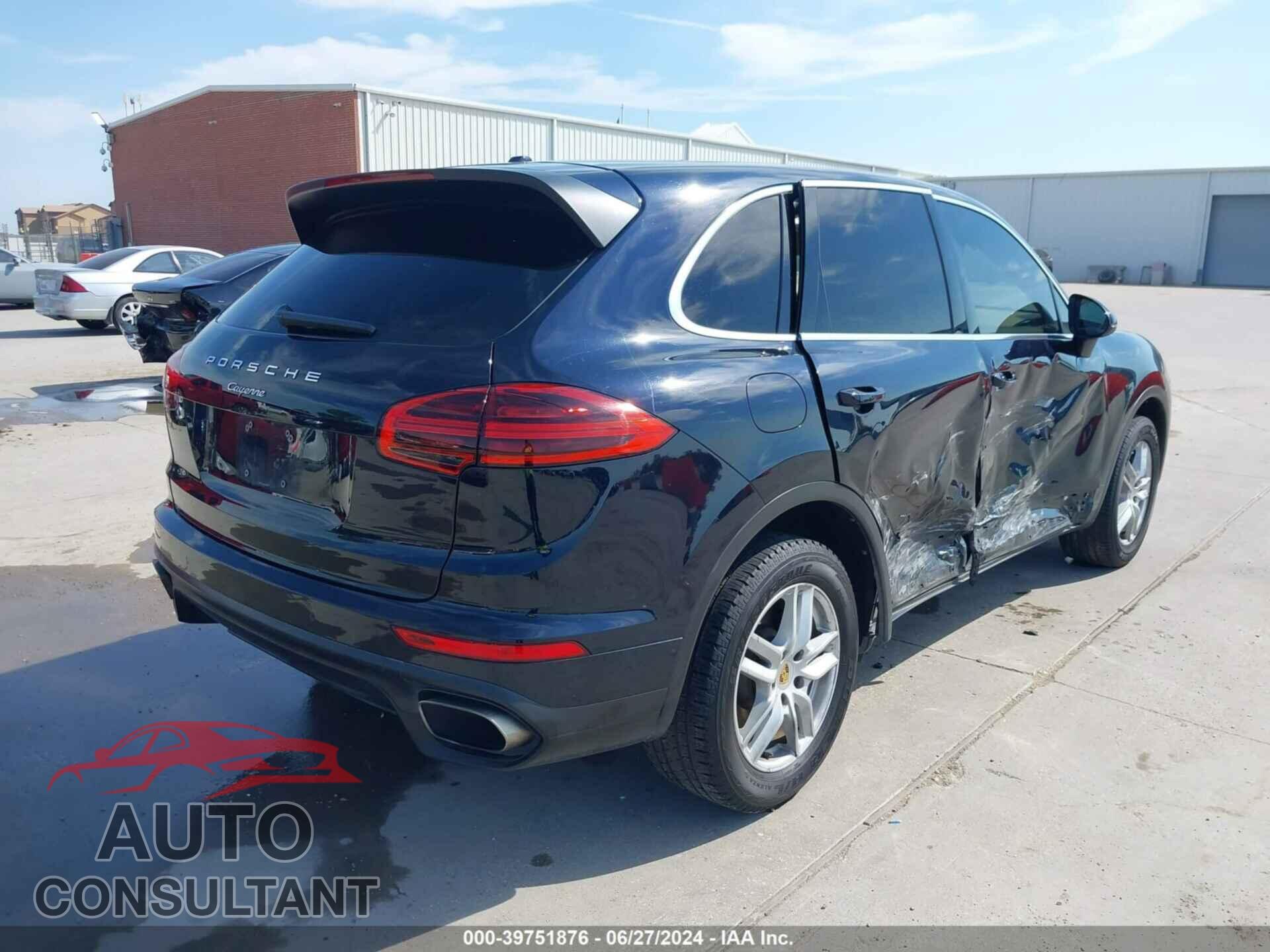 PORSCHE CAYENNE 2016 - WP1AA2A26GLA10939