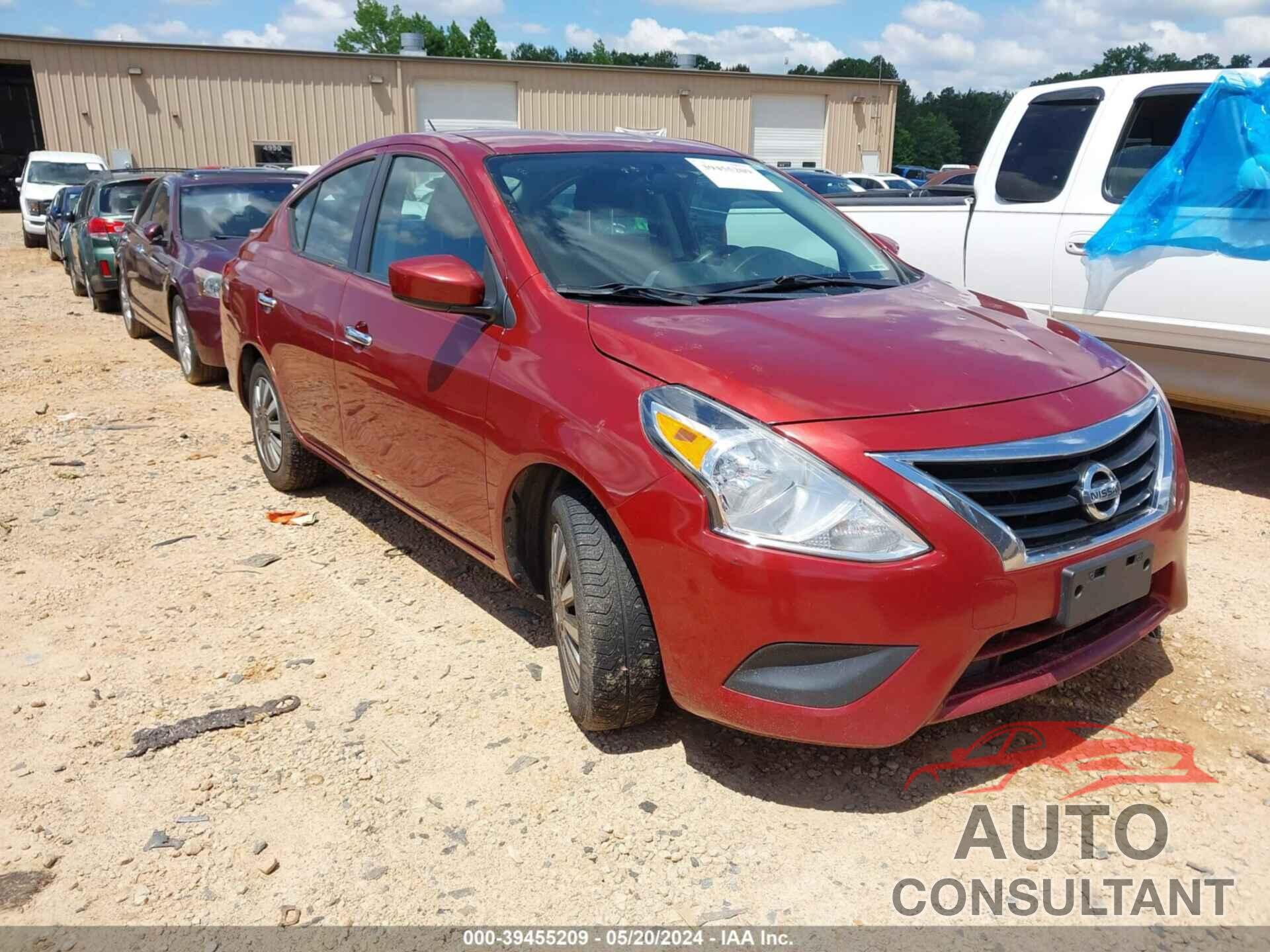 NISSAN VERSA 2018 - 3N1CN7AP5JK404007