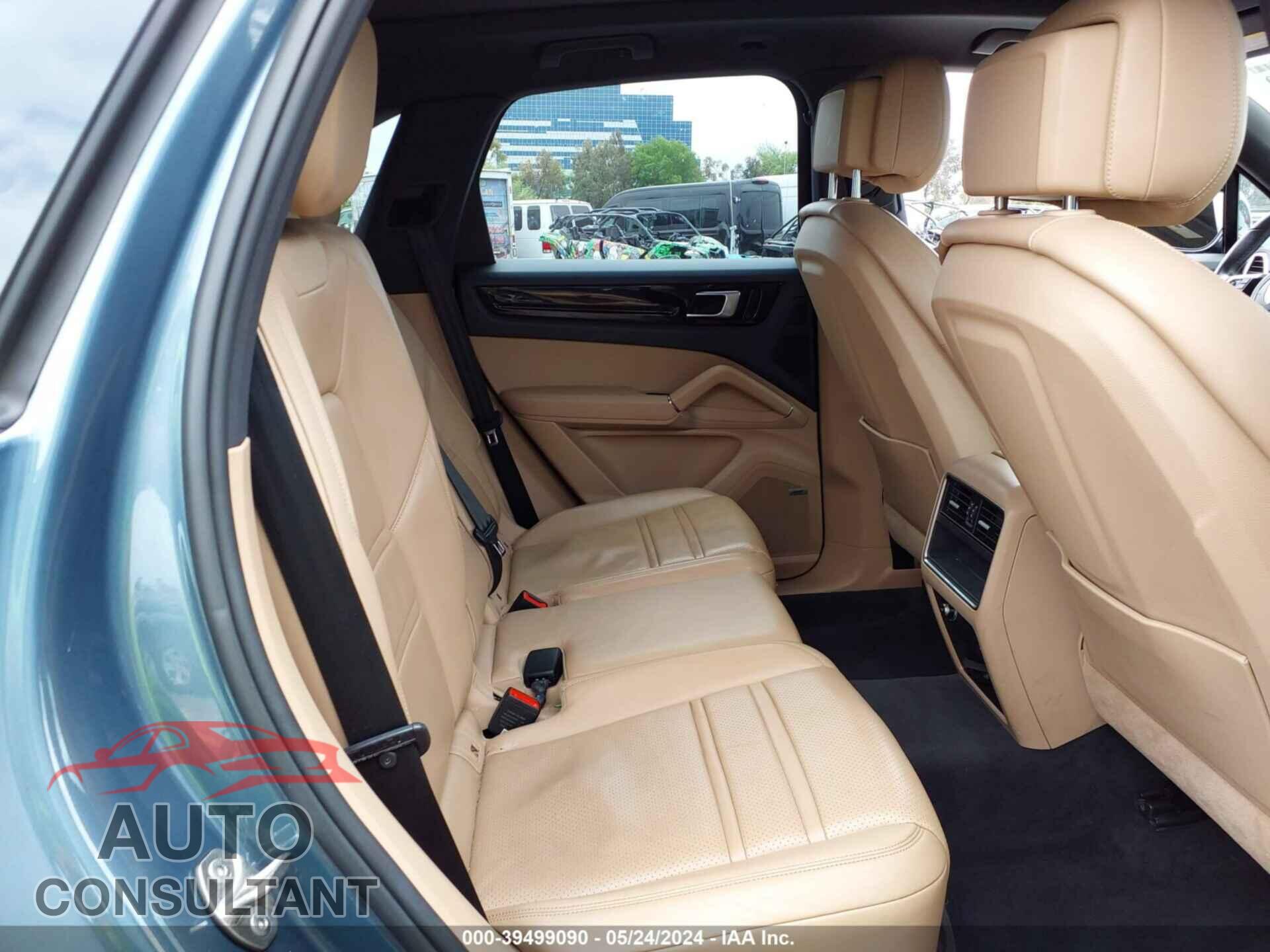 PORSCHE CAYENNE 2019 - WP1AA2AY5KDA13323