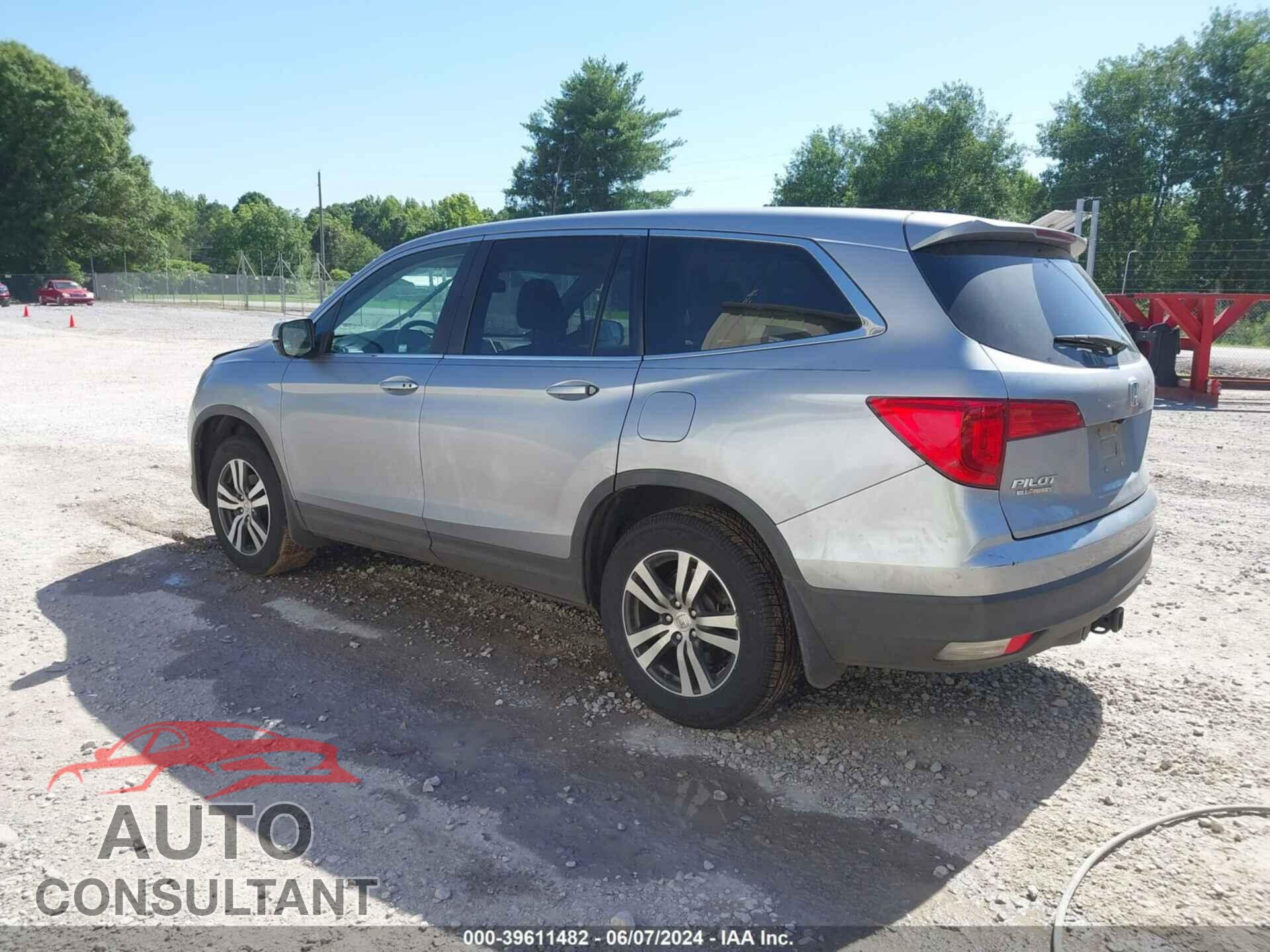 HONDA PILOT 2017 - 5FNYF5H59HB020484