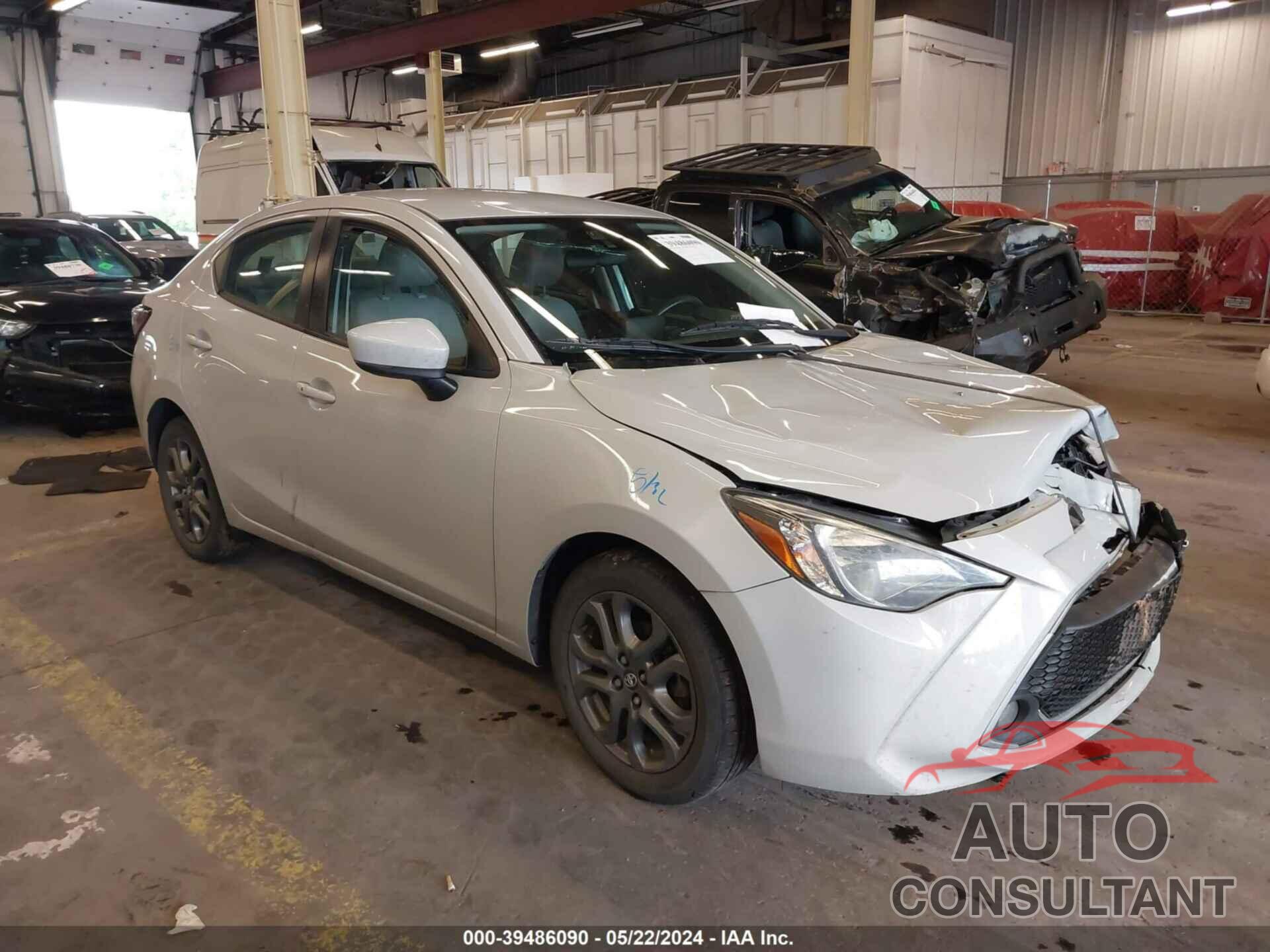 TOYOTA YARIS 2019 - 3MYDLBYV4KY514352